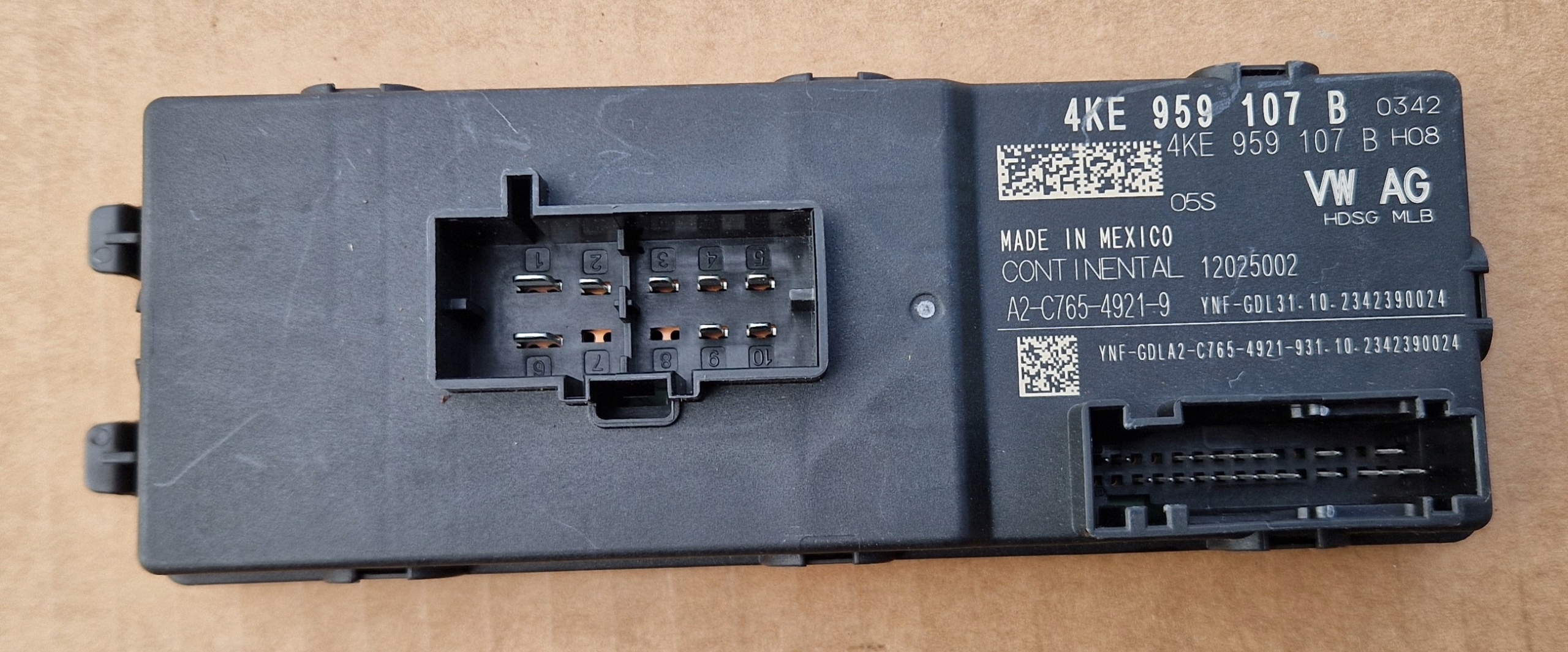 module control unit bonnet 4KE959107B AUDI A4 B9 LIFT