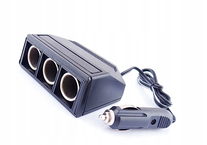 P7B26 TRÓJNIK ROZGAŁĘZIACZ DO GNIAZDA ZAPALNICZKI