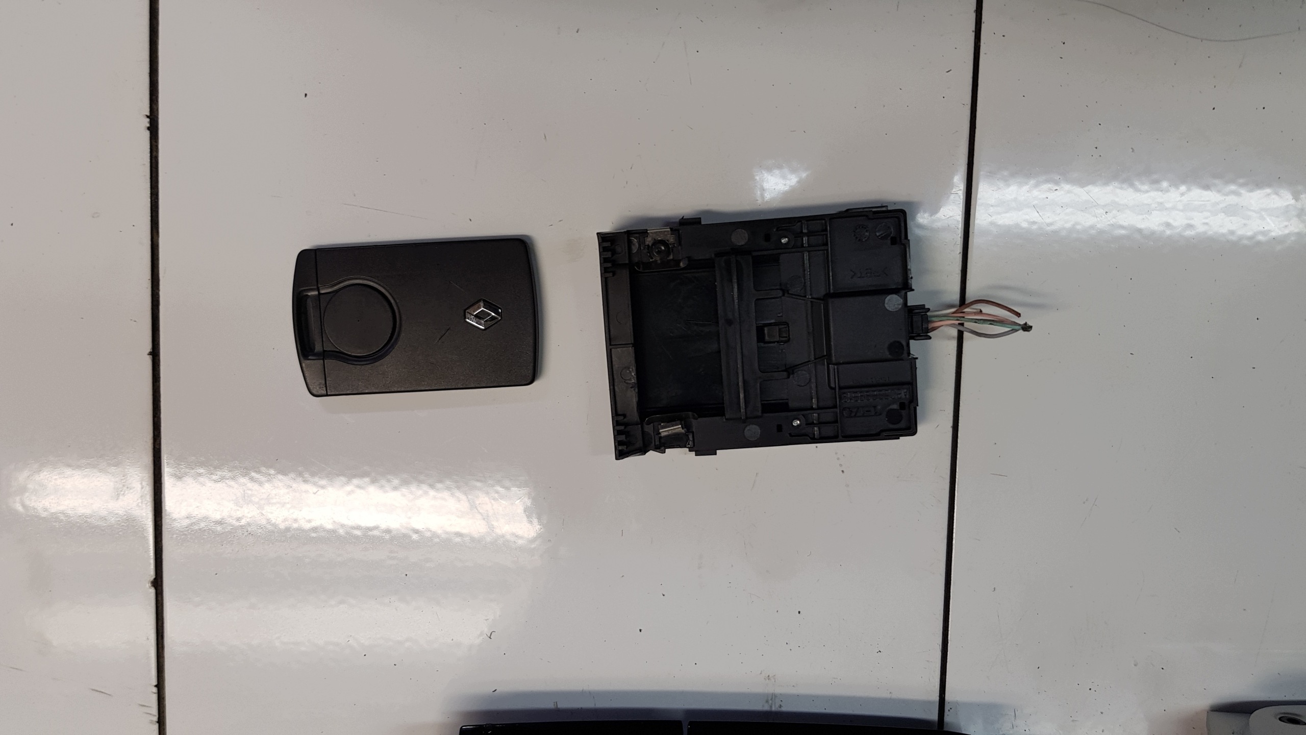 RENAULT SCENIC MEGANE LAGUNA III ignition player A2C53185186