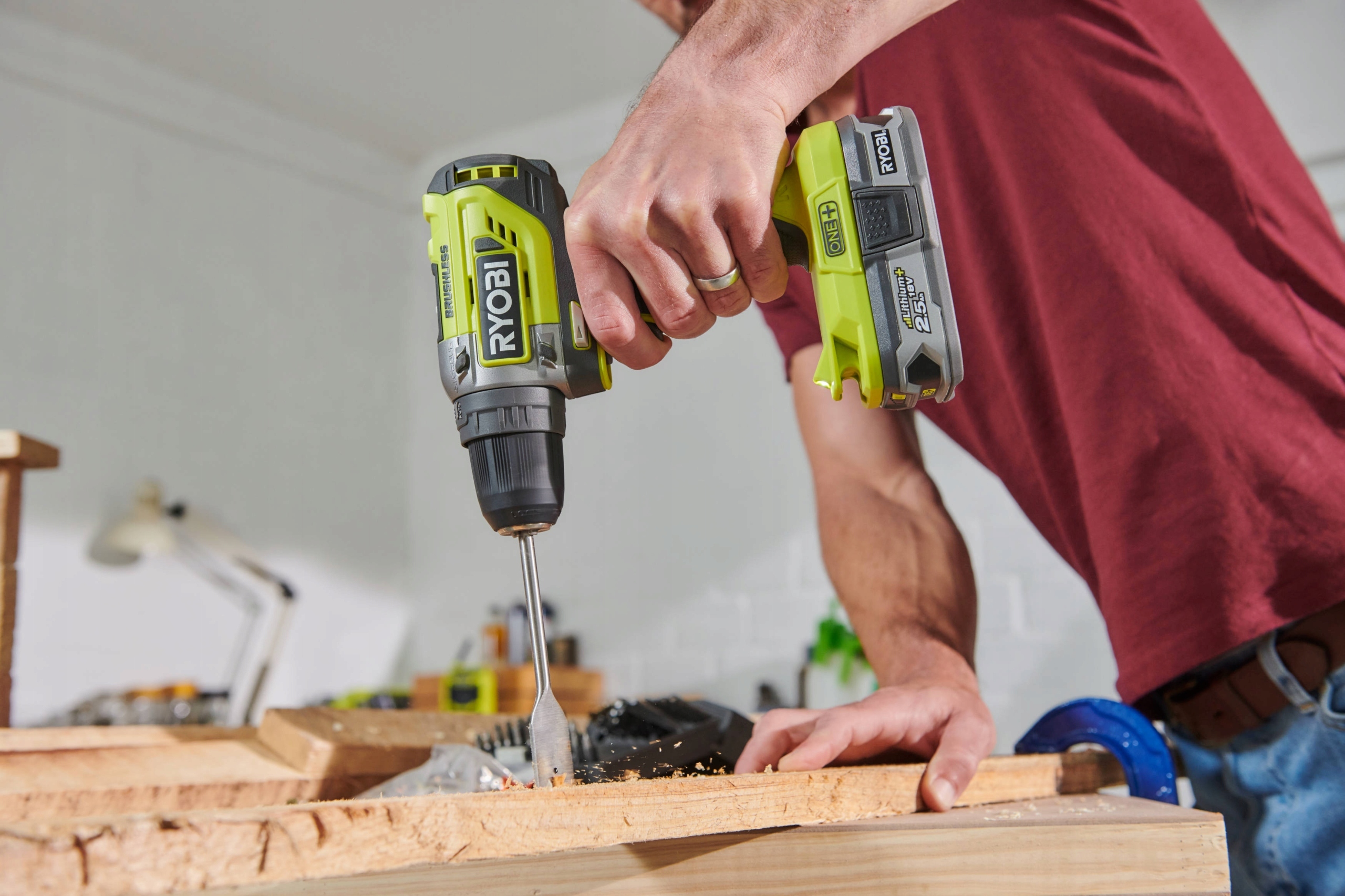 RYOBI WIERTARKA WKRĘTARKA BEZSZCZOTKOWA AKUMULATOROWA 18V ONE+SOLO R18DD5-0 Zasilanie akumulatorowe