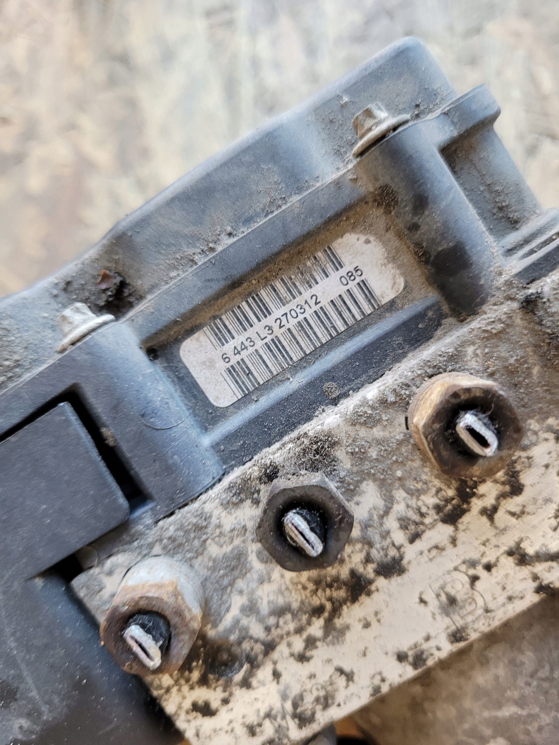 pump ABS brake CITROEN BERLINGO III 9801127580