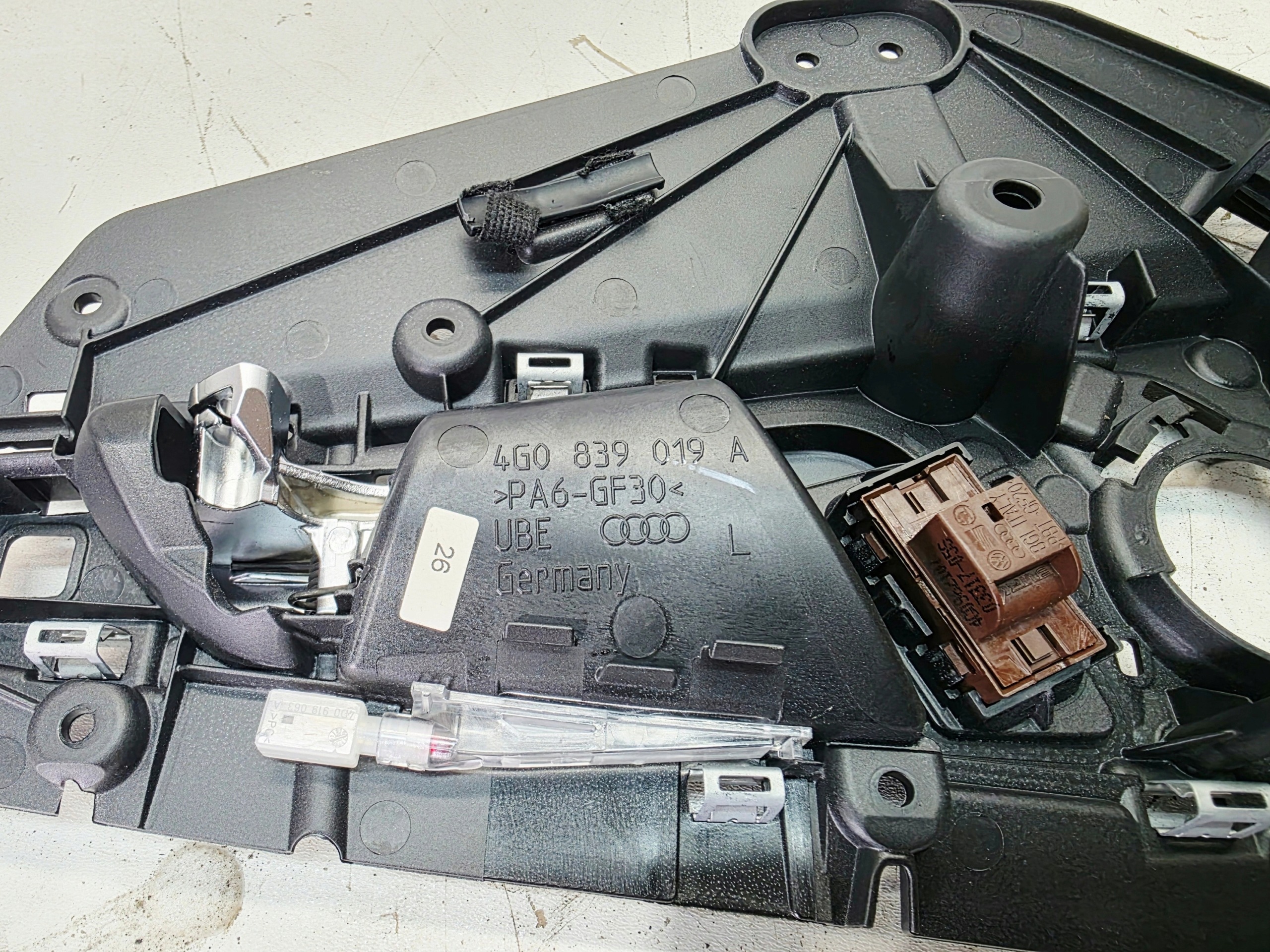 handle inner AMBIENE left rear part AUDI A6 C7 4G0839019A