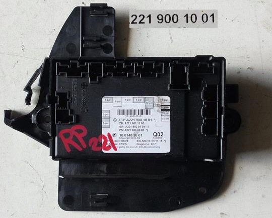 MODUŁ DRZWI PRAWY PRZÓD MERCEDES S W221 2219001001