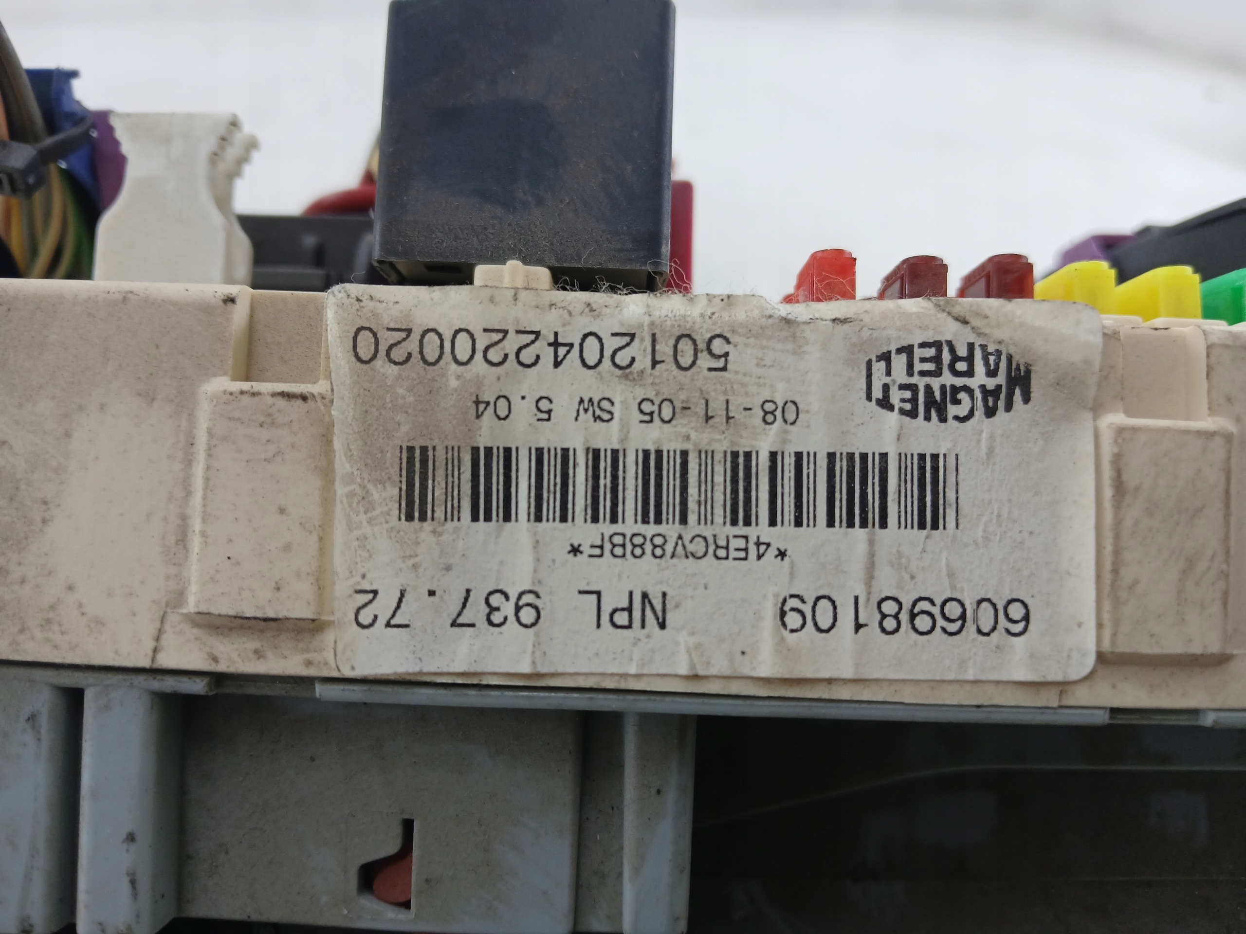 ALFA ROMEO 147 Module fusibles 60698109