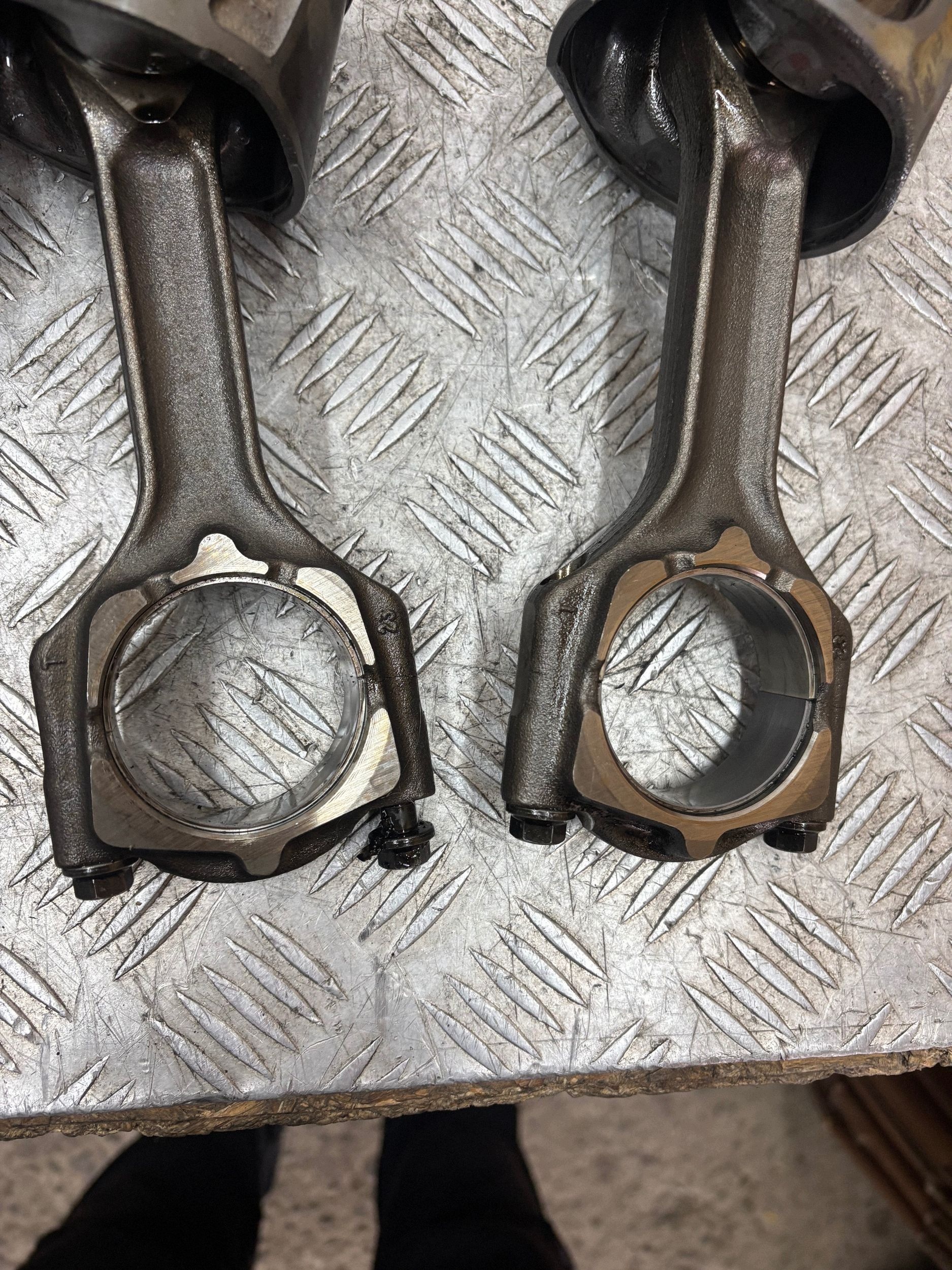 piston connecting rod 2.0 CDTI OPEL INSIGNIA A A20DTH