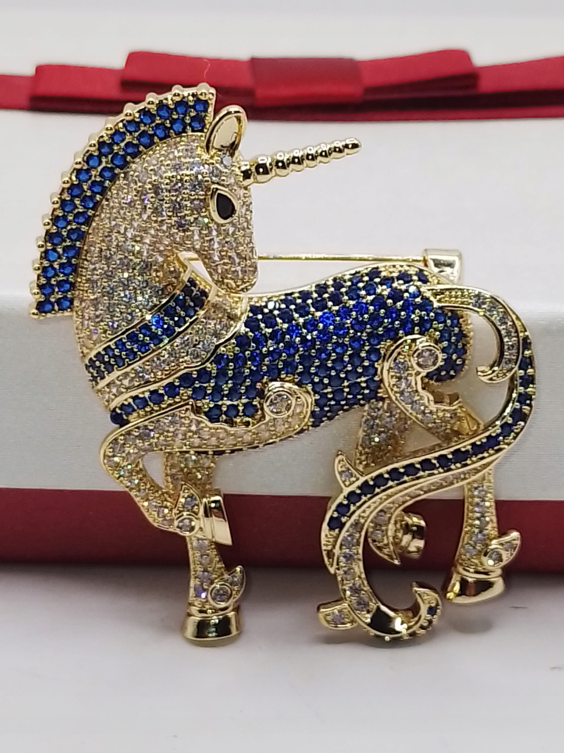 Luxusní Brož Jednorožec Velký Zlatý 14K Gp Krabička Dárek