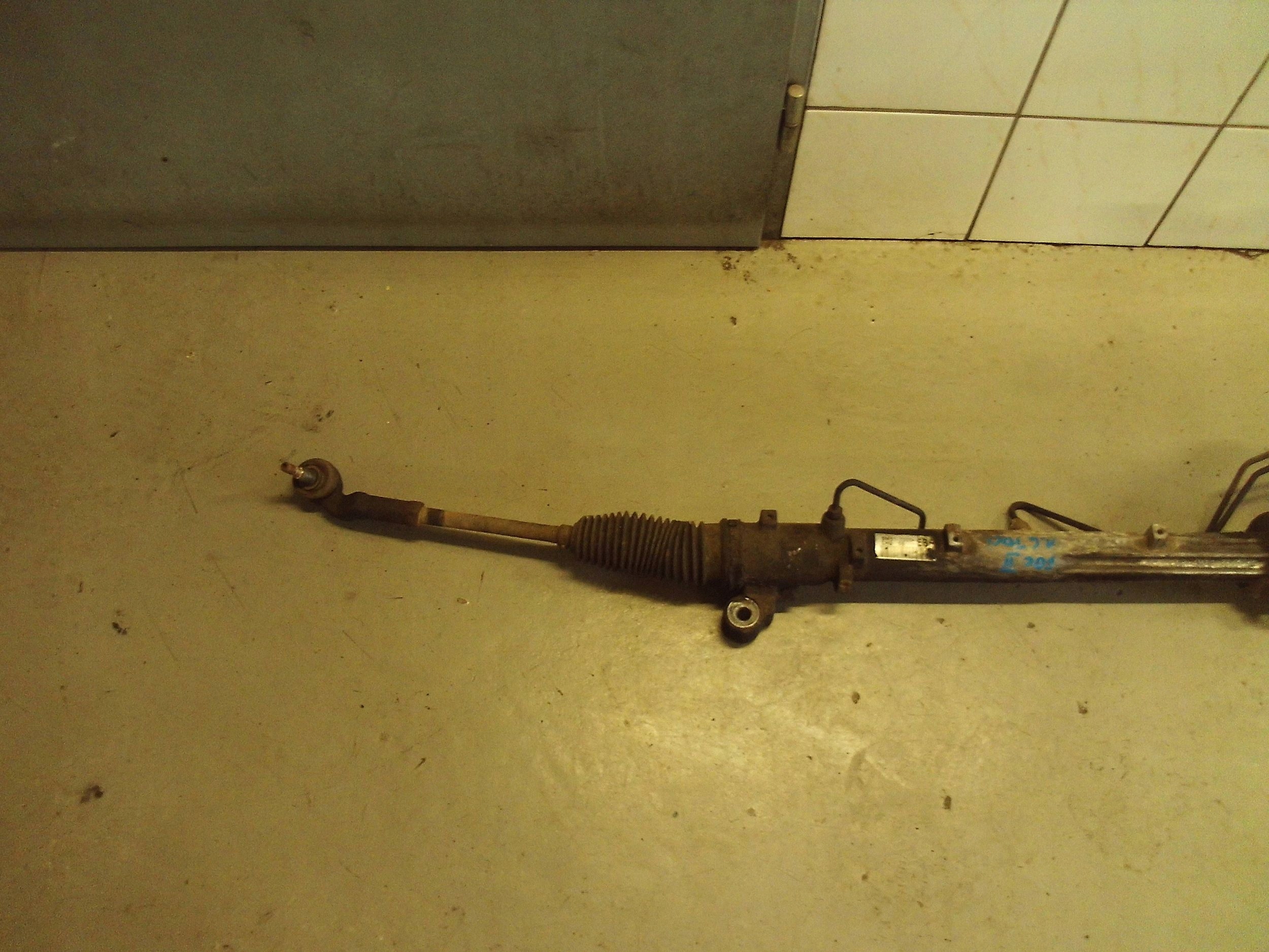 FORD FOCUS MK2 1.6 TDCI 05 control drag rod servo steering 5M51-3200-EB