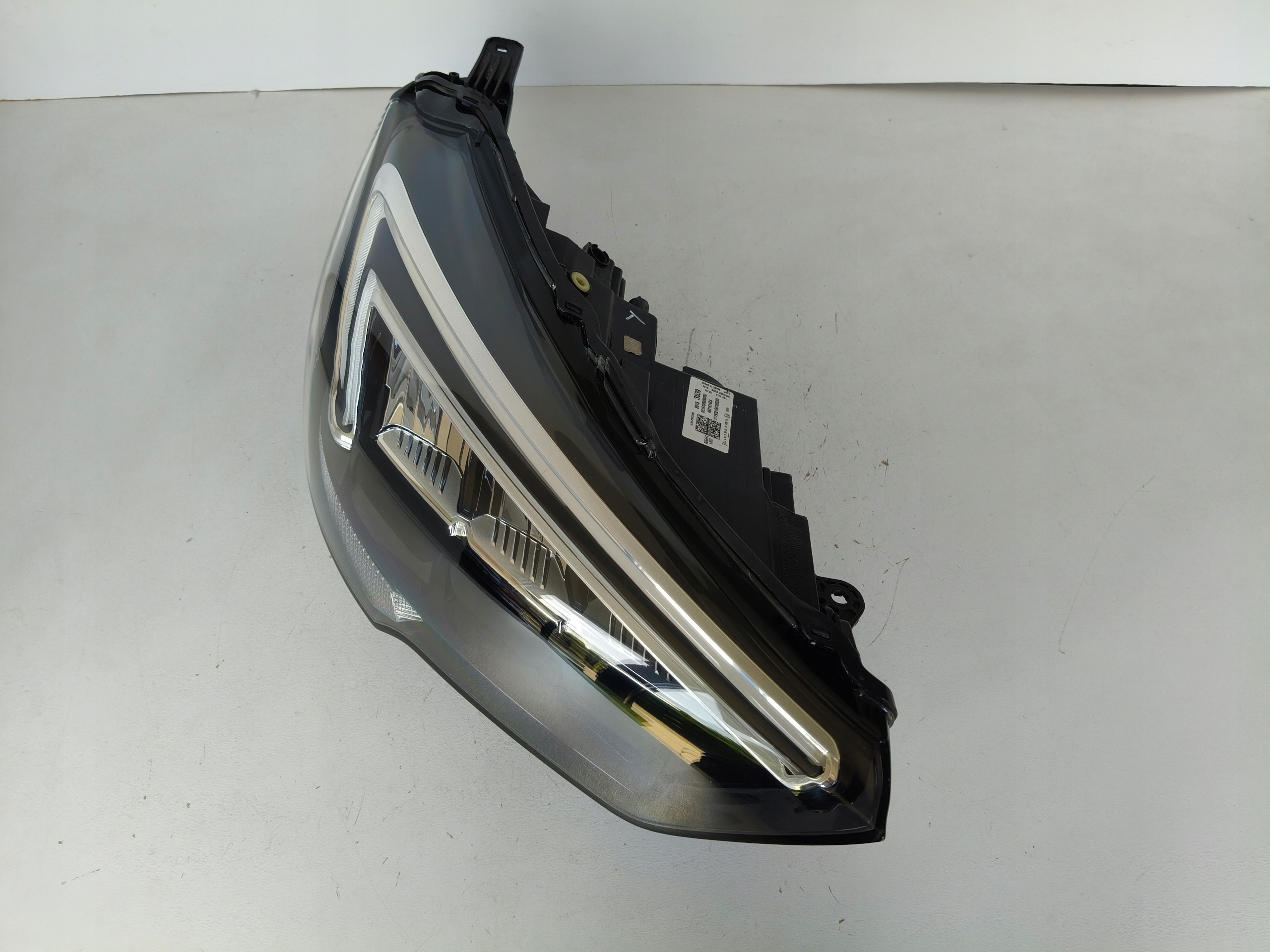 light right REFLEKTOR OPEL CROSSLAND X 16- FULL LED