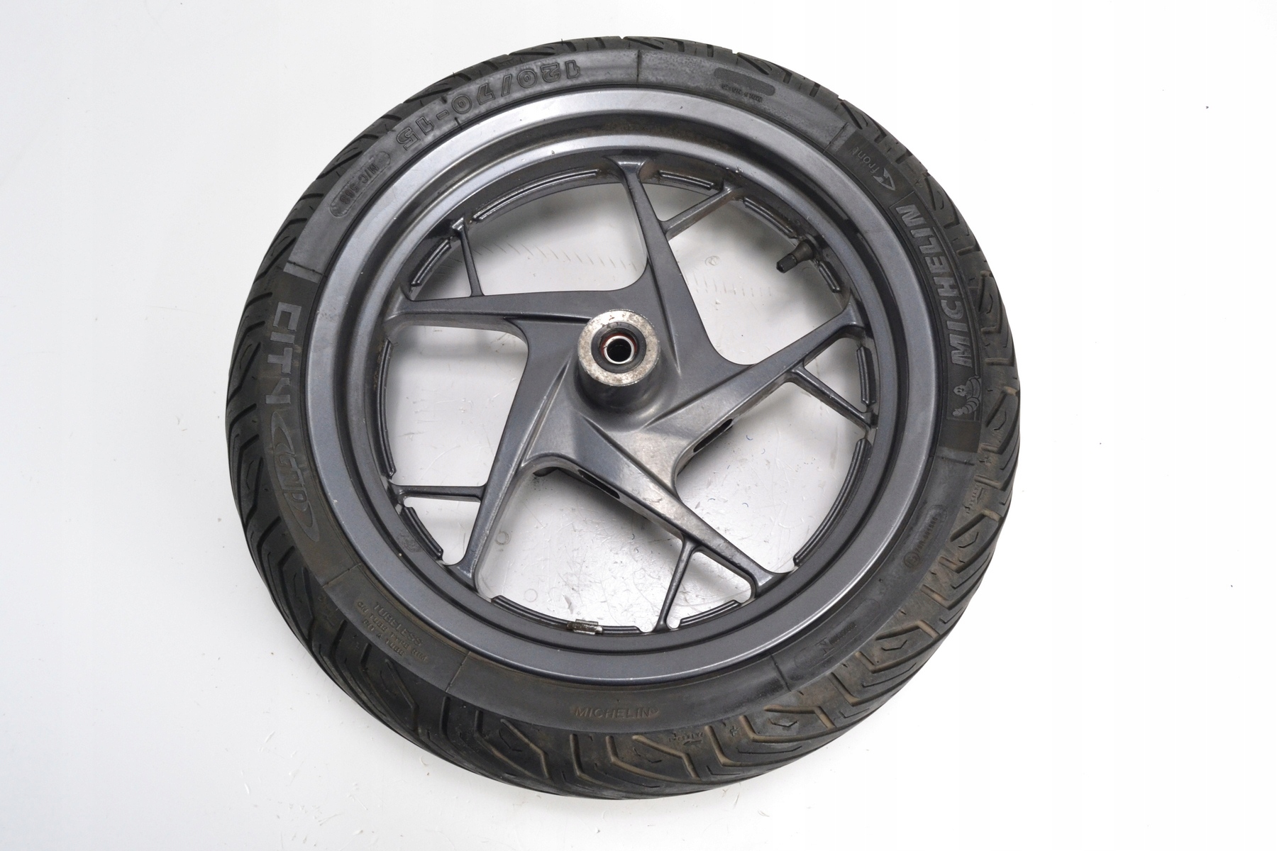 Обід колеса передній YAMAHA X-MAX MBK 125 14-17