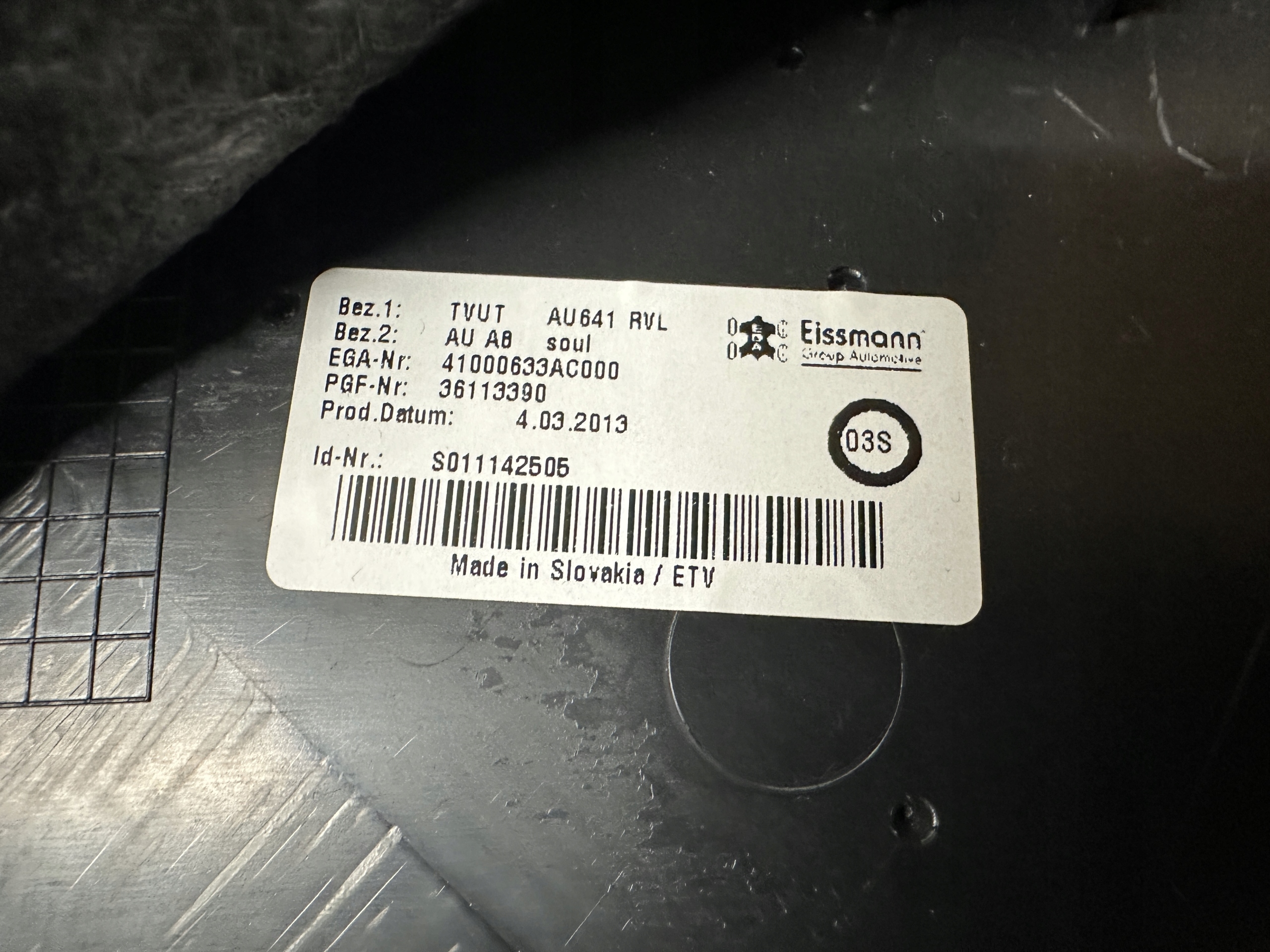 AUDI A8 4H D4 side door left front