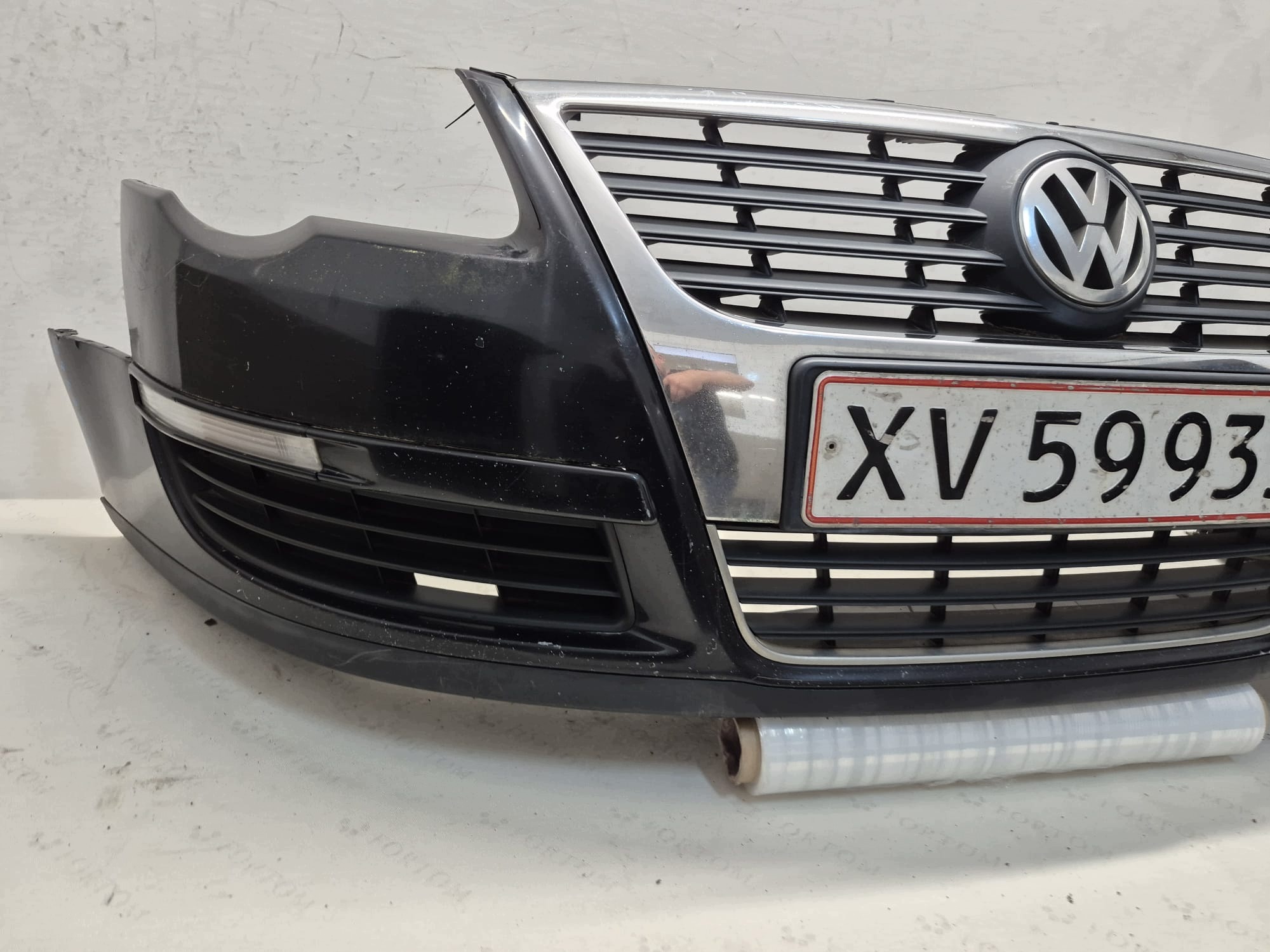 VW PASSAT B6 3C0 06- bumper front front grill 3C0807221A