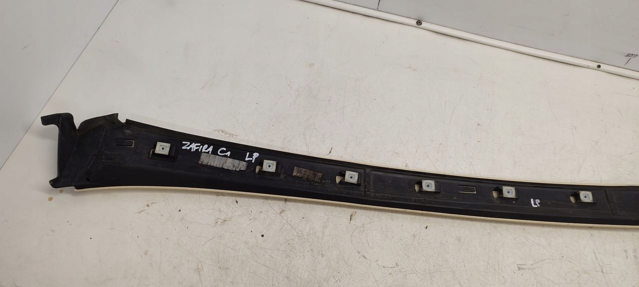 Blende Abdeckung slupka links Opel Zafira C 611