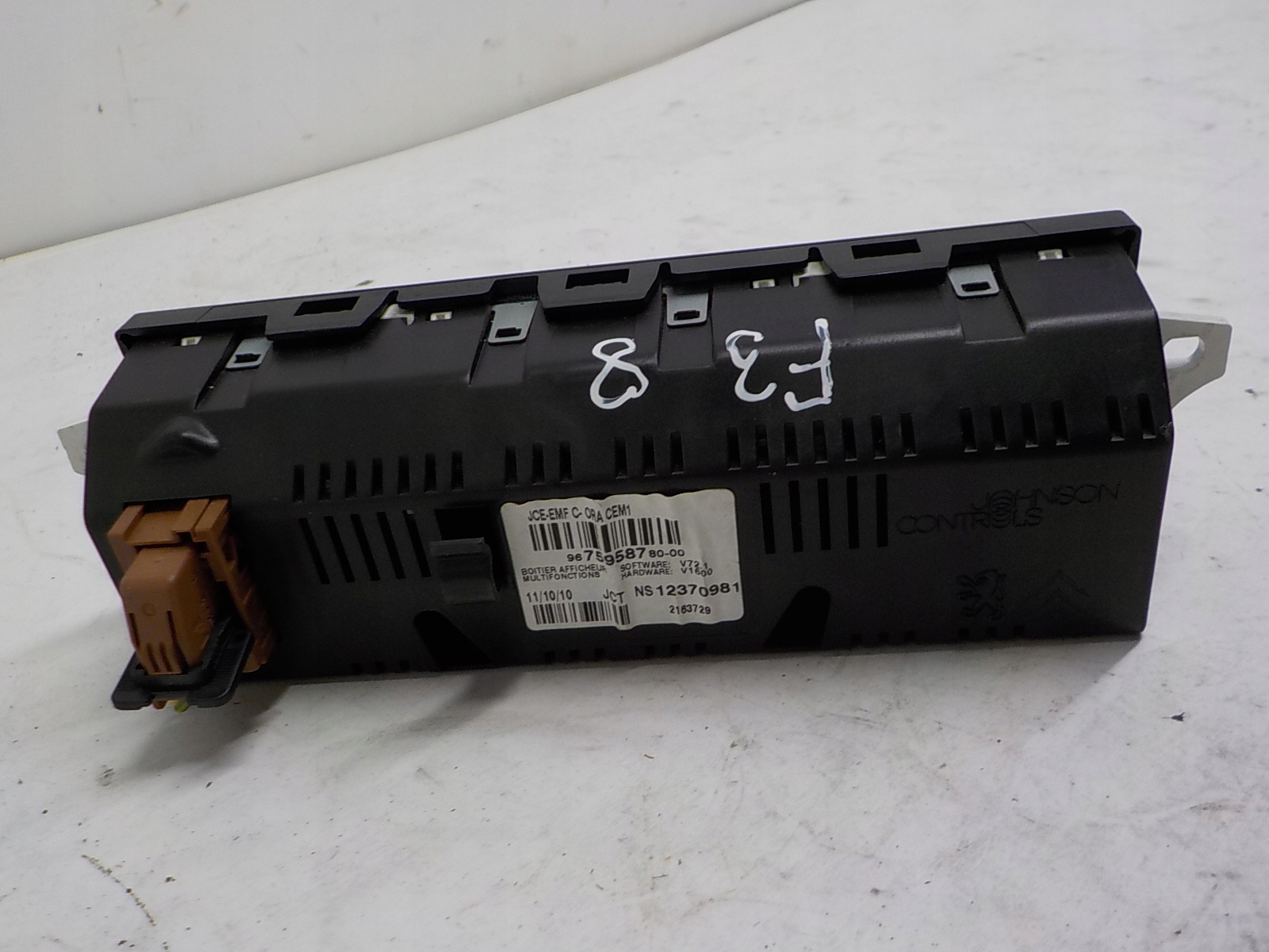 CITROEN DS3 EKRAN display RADIA clock 9675958780