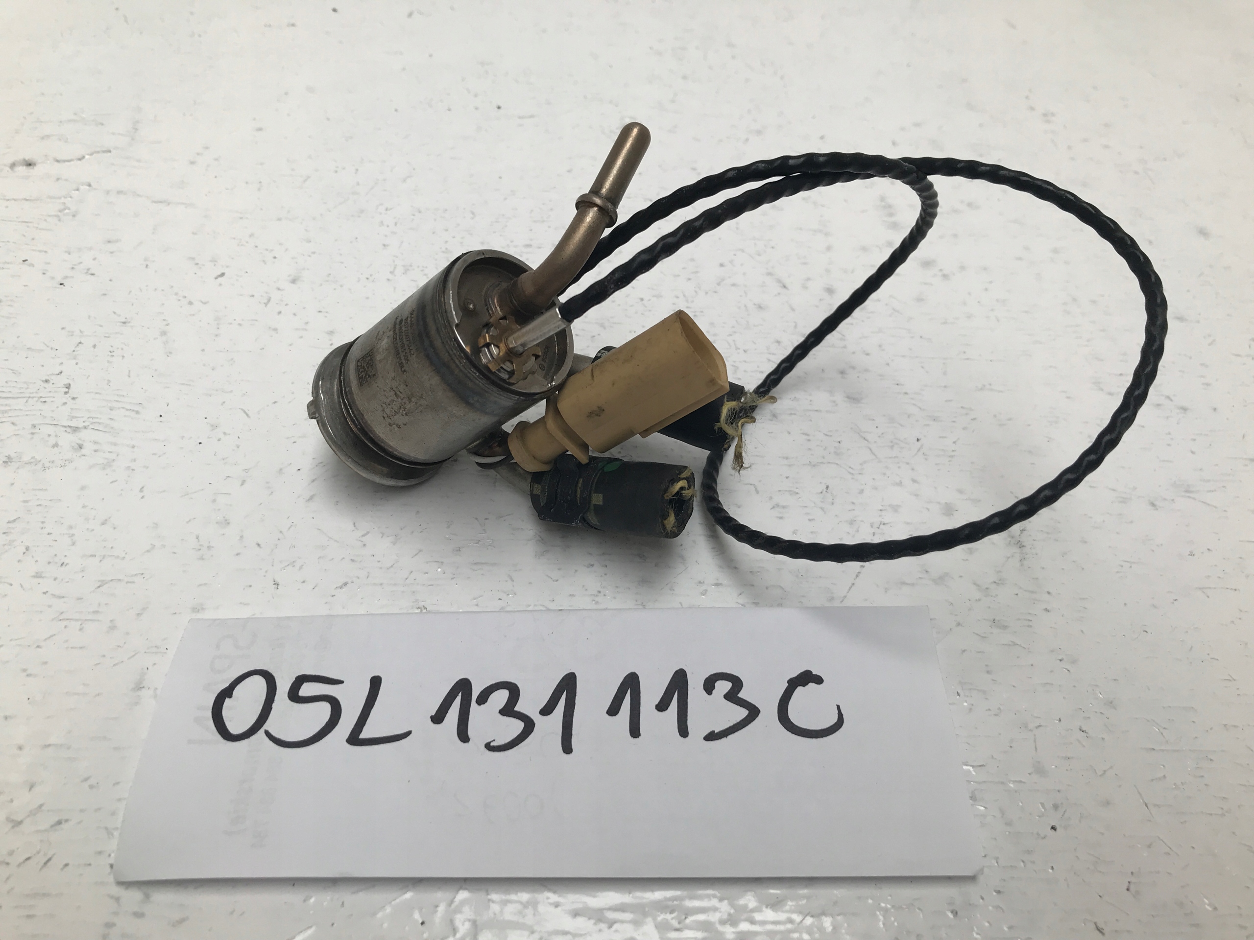 AUDI A6 C8 2.0 TDI WTRYSKIWACZ ADBLUE 05L131113C Typ samochodu Samochody osobowe