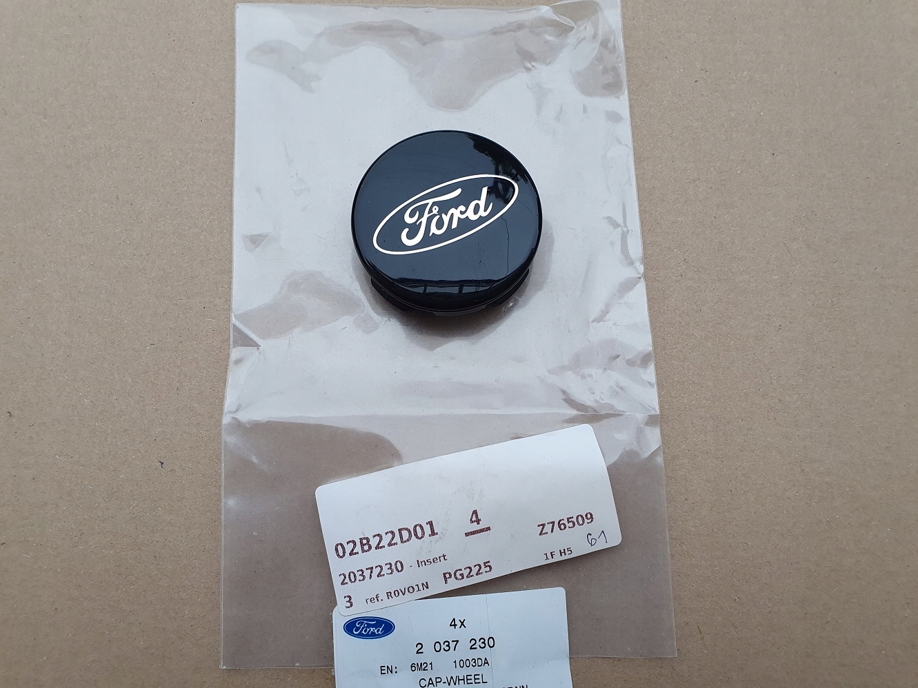 6M21-1003-DA KOŁPAK DEKIELEK FELGI ALUMINIOWEJ Producent Ford OE