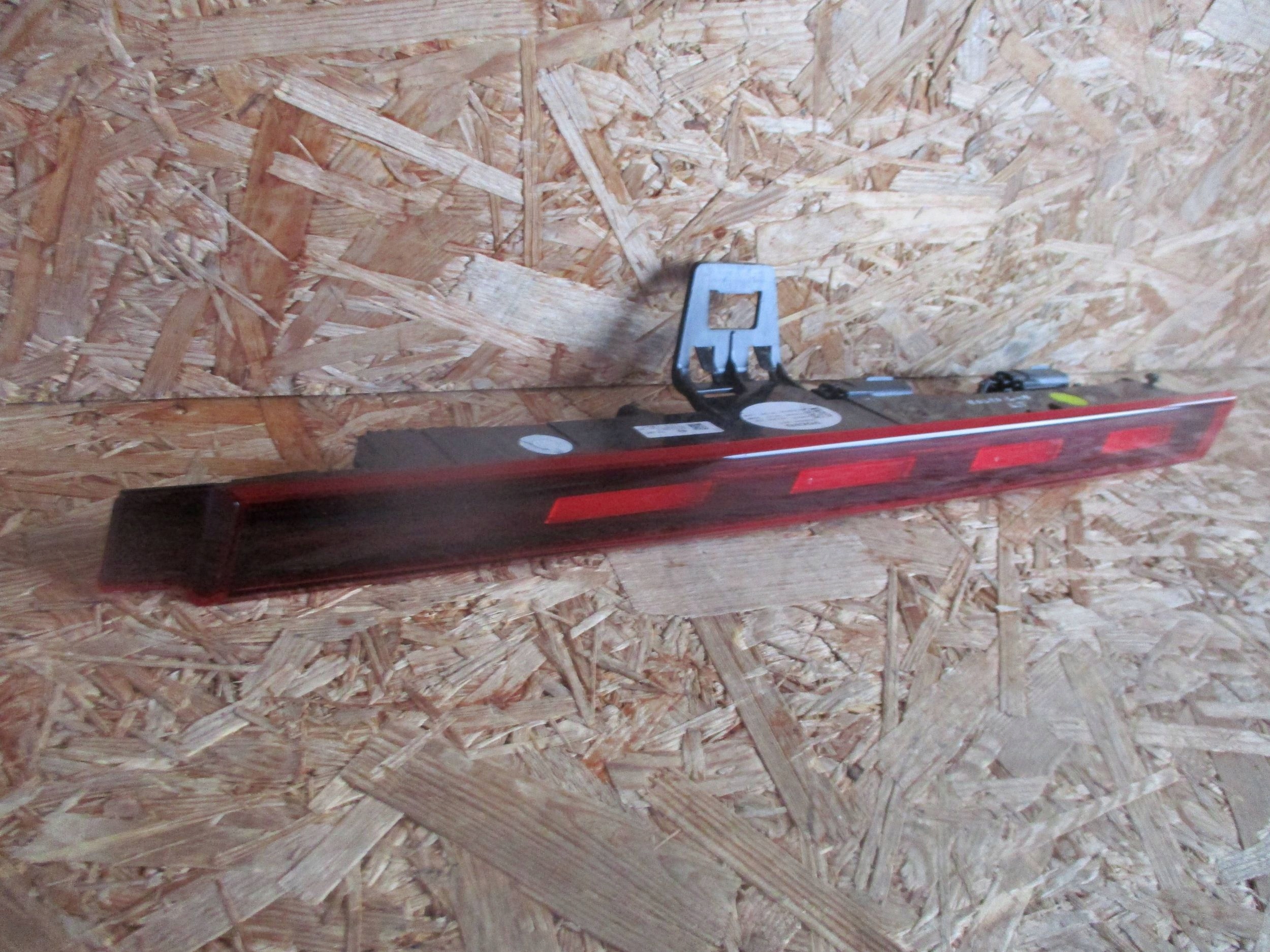 light rear part rear left VOLVO C40