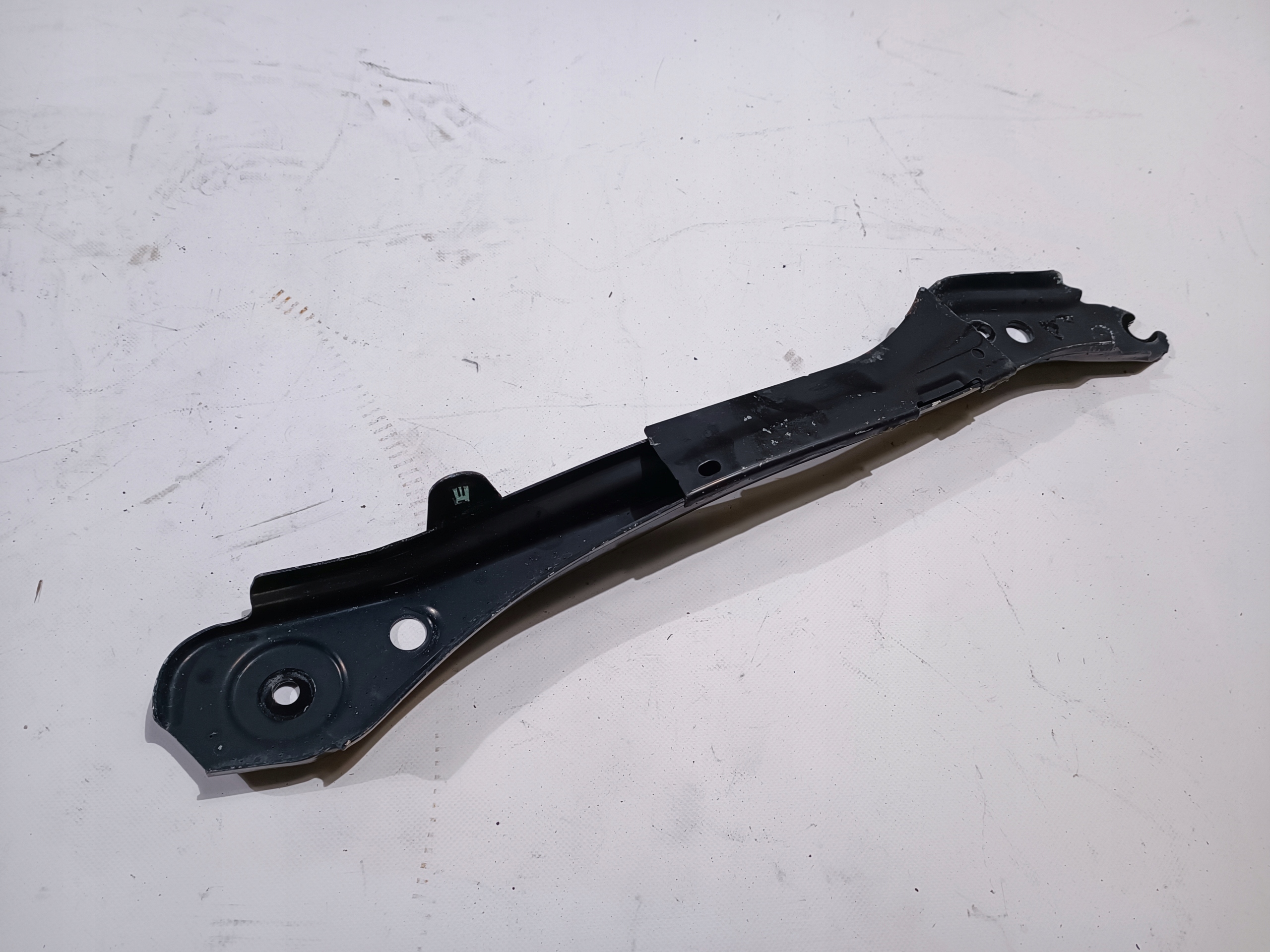 console sanek springing right rear part Chevrolet Camaro 2016