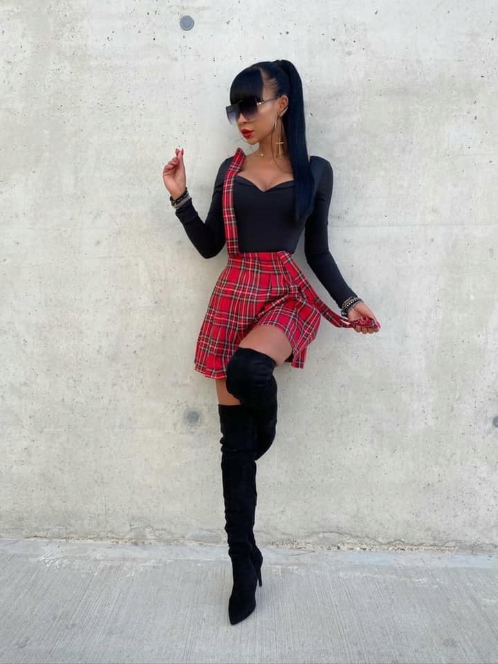 ZJAWISKOWA SPODNICA W KRATE SZELKI S/36 Wzór dominujący bez wzoru