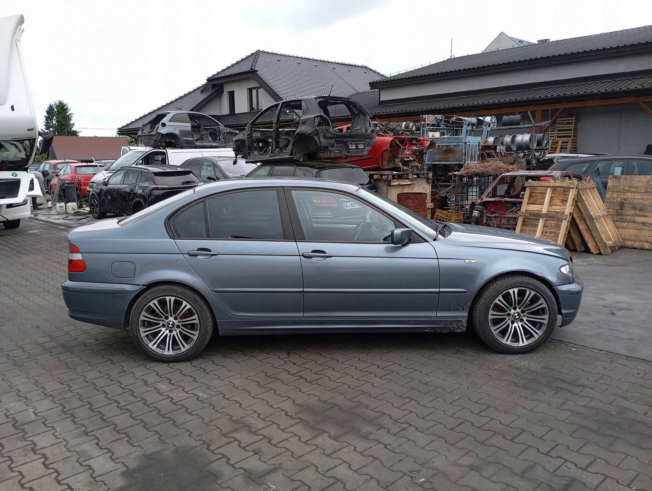 BMW E46 door front front right 372/5 STAHLBLAU METALLIC sedan
