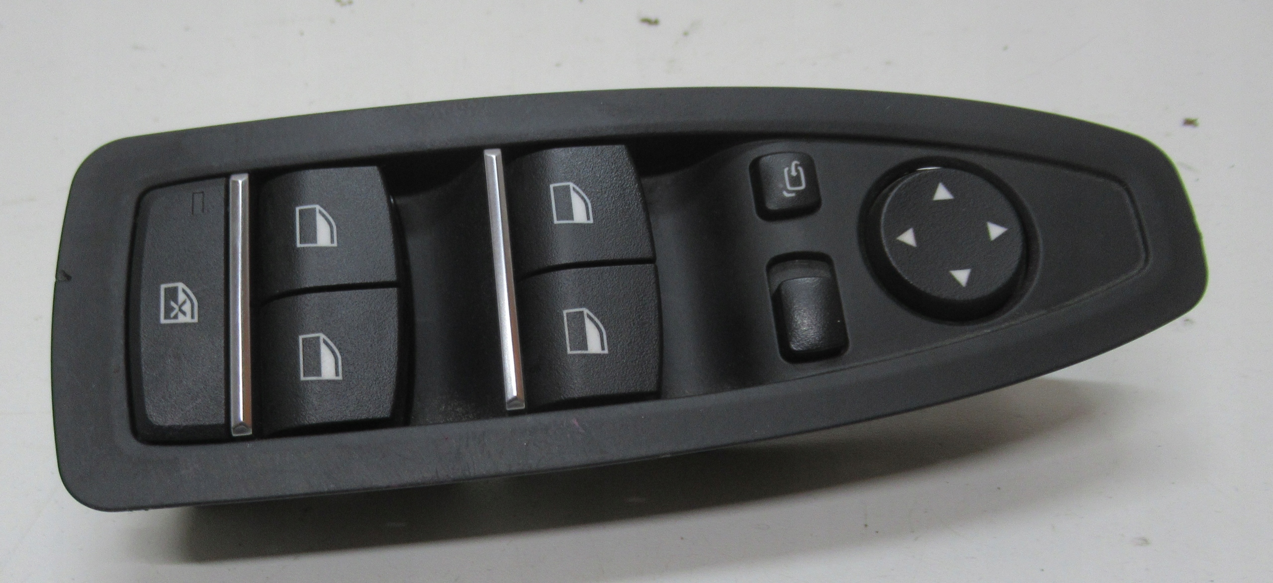 BMW 4 F36 16R control panel of the window 9362107