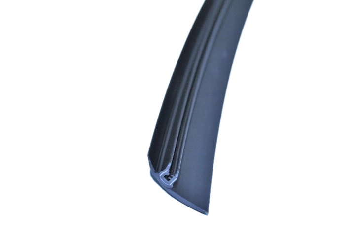 

Listwa Dolna Podszybia Opel Astra G Bertone Coupe
