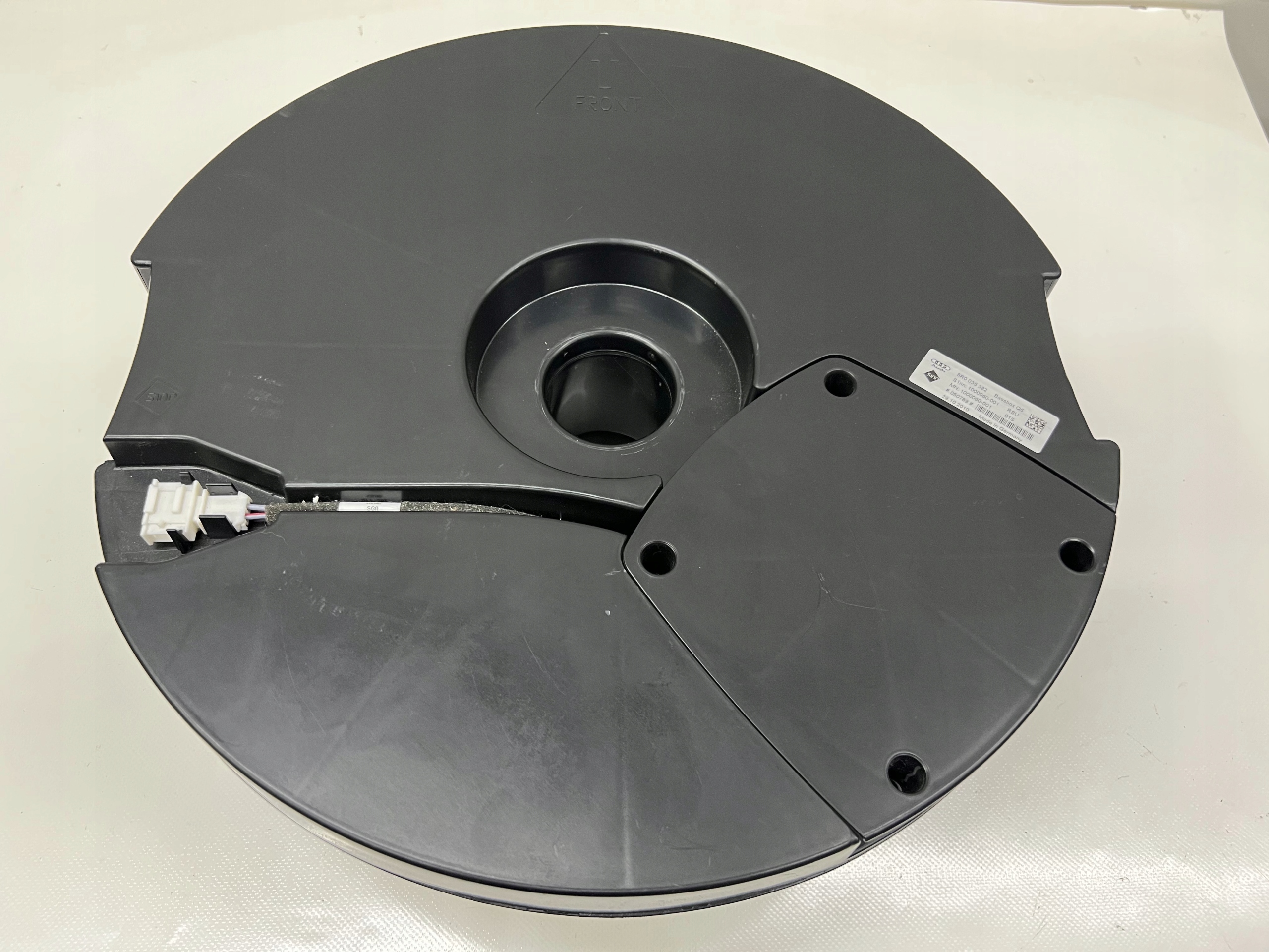 AUDI Q5 сабвуфер 8R0035382