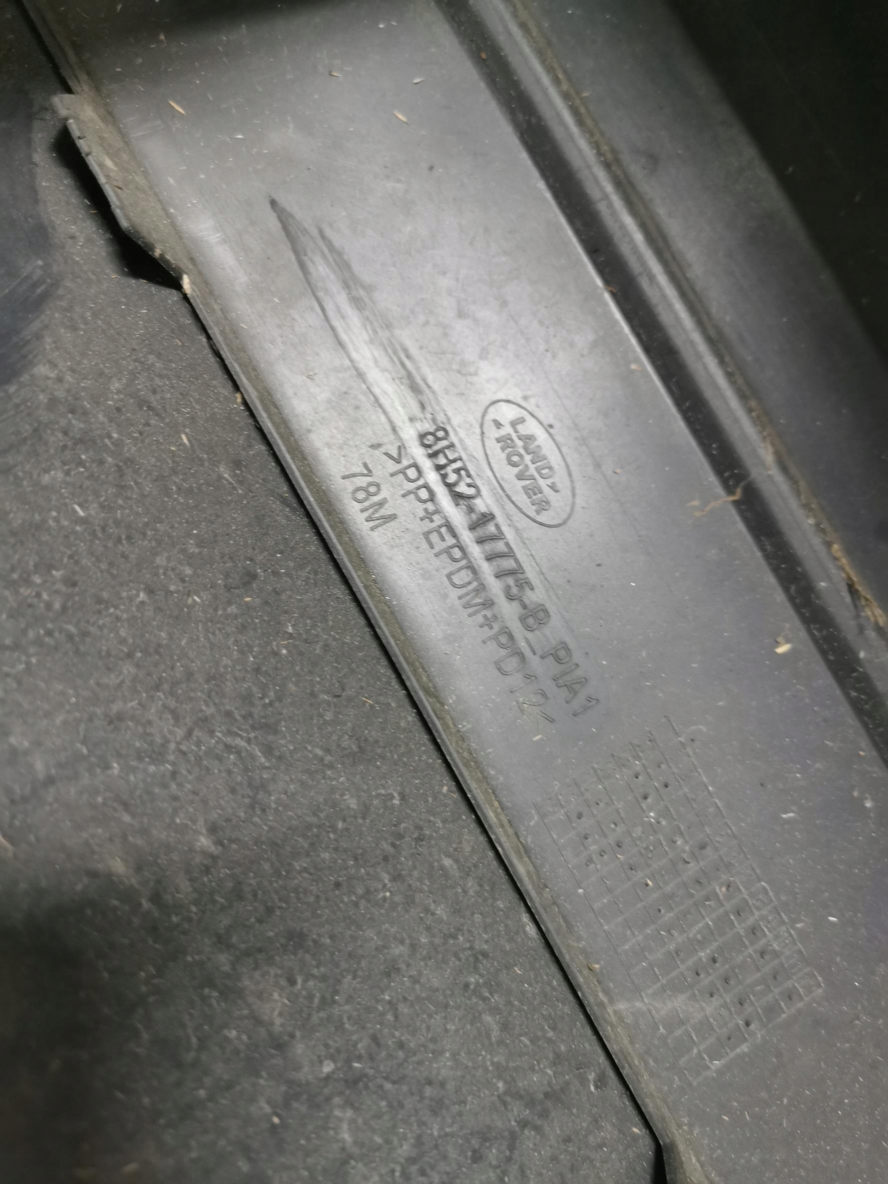 bumper rear complete LAND ROVER FREELANDER II 8H52-17775-B