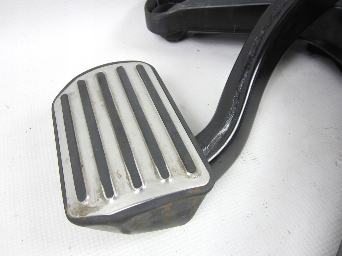 Pedal Bremse Porsche Cayenne S II 958 7P5 92A