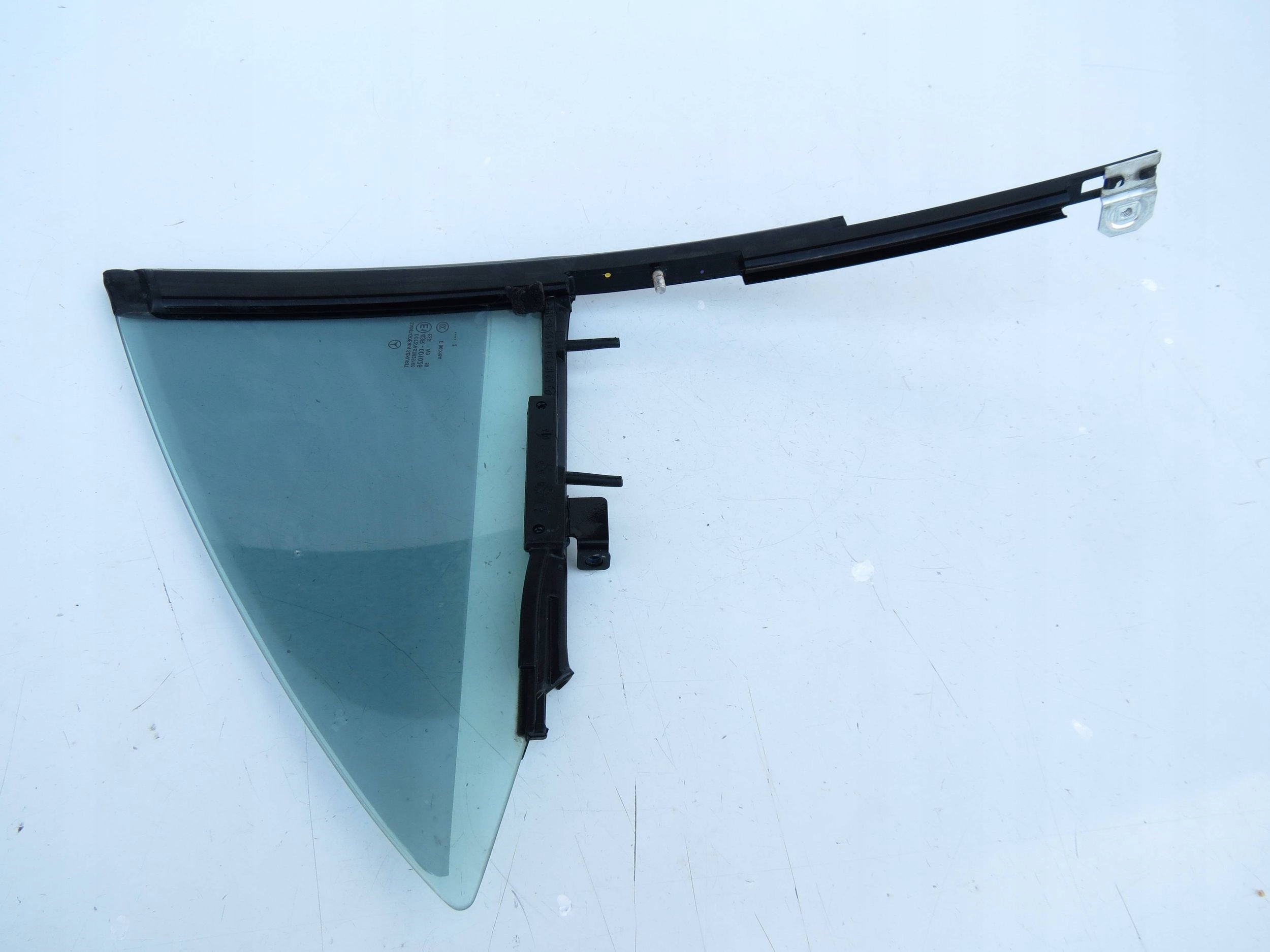 window bodywork left rear part MERCEDES-BENZ CLS C218 43R001026 E000184