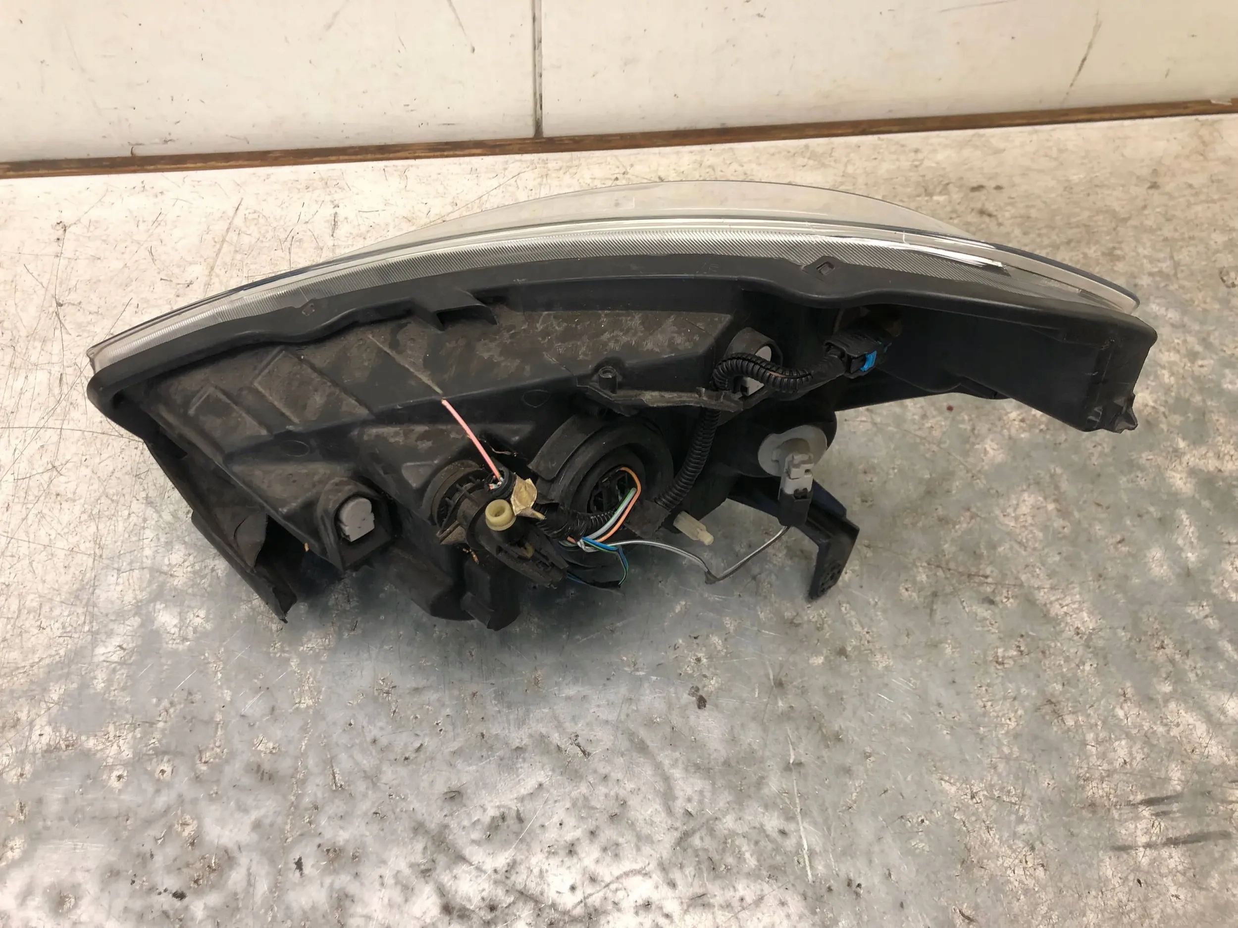 light right front DACIA DOKKER 260102414R EUROPA