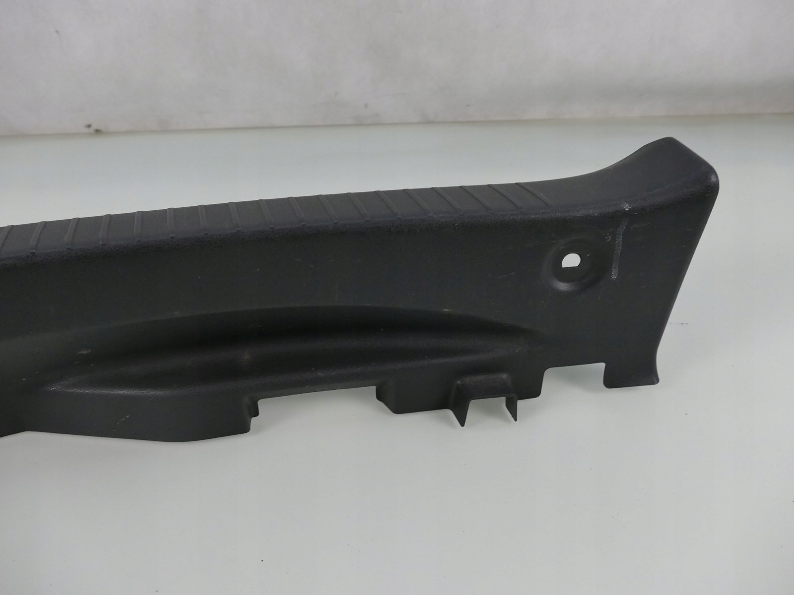 NISSAN QASHQAI J10 OSŁONA ZAMKA PASA PROGU TYŁ Typ samochodu 4x4/SUV Samochody osobowe