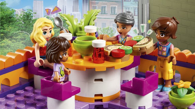 LEGO - FRIENDS - JADŁODAJNIA W HEARTLAKE - 41747 Płeć dziewczynki
