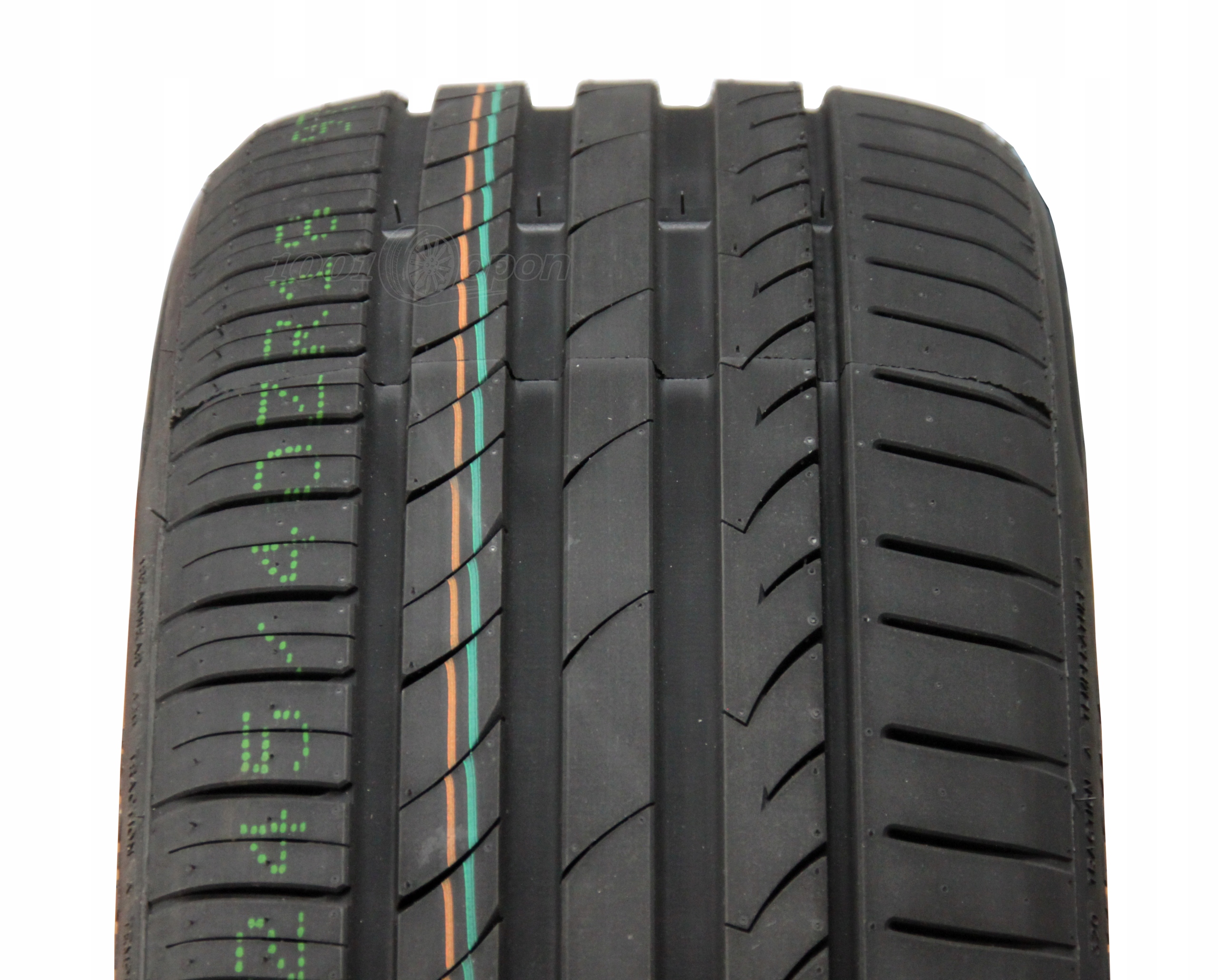 

Opony Tracmax X-privilo TX3 245/40R18 97Y XL