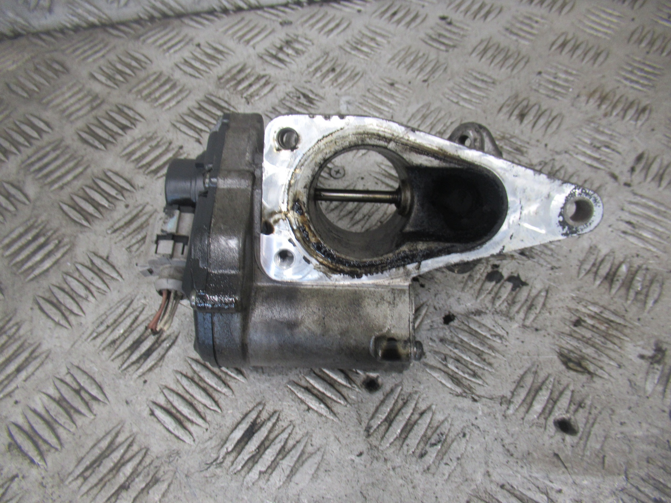 EGR valve RENAULT LAGUNA 2