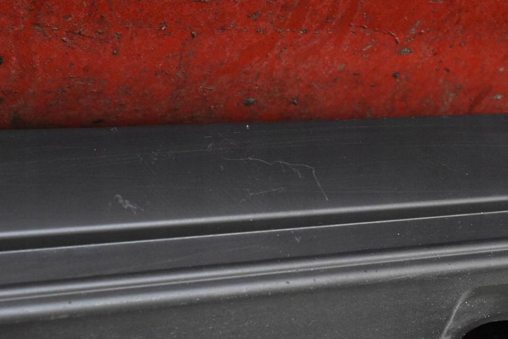 cap threshold right black LEXUS UX 250H 18-22
