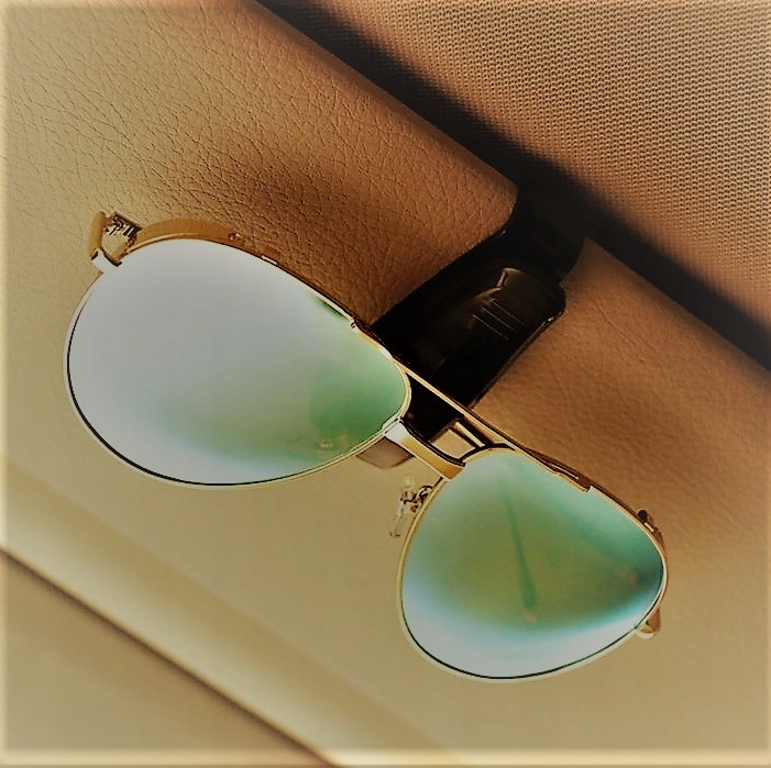 KLIPS UCHWYT NA OKULARY SAMOCHODOWY Producent Interlook