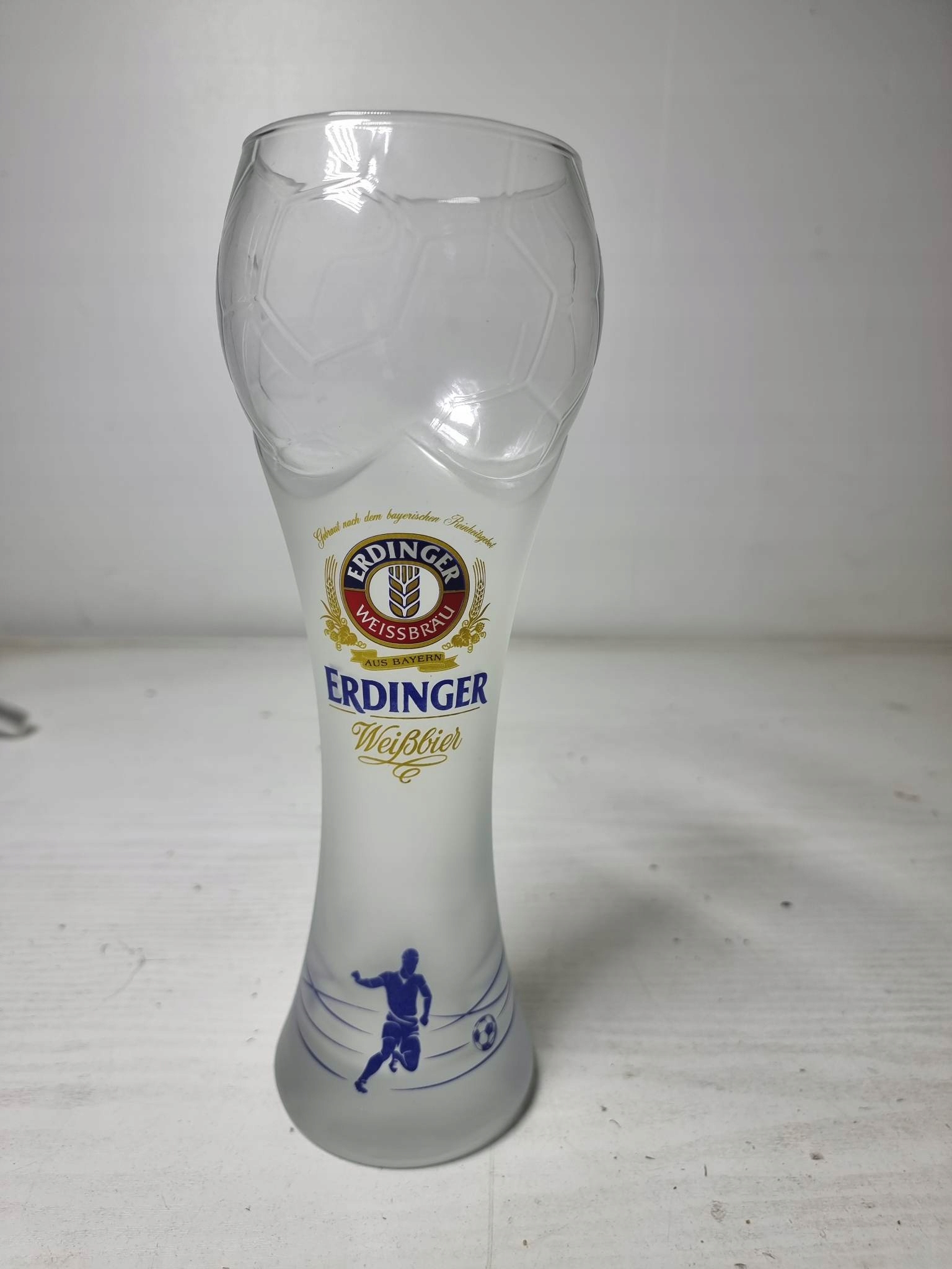 

Szklanka piłka kufel puchar do piwa Erdinger 0.5