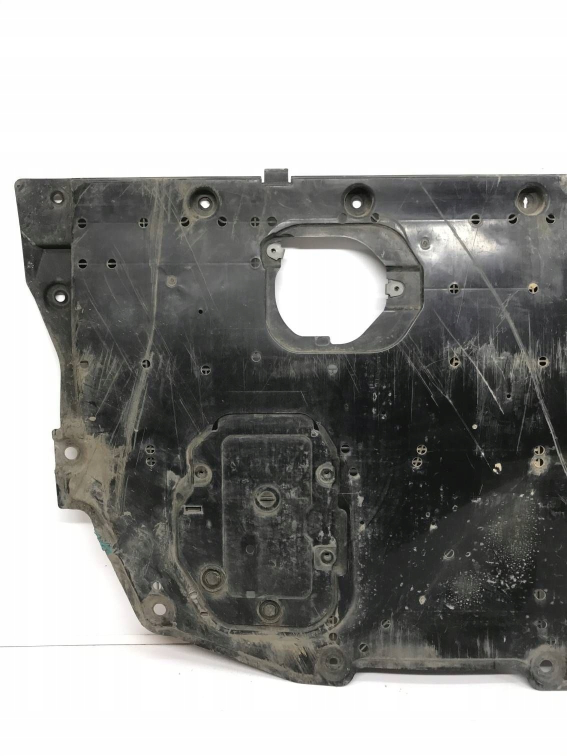 Mazda 3 III 2015 cover lower of the engine D09H56110
