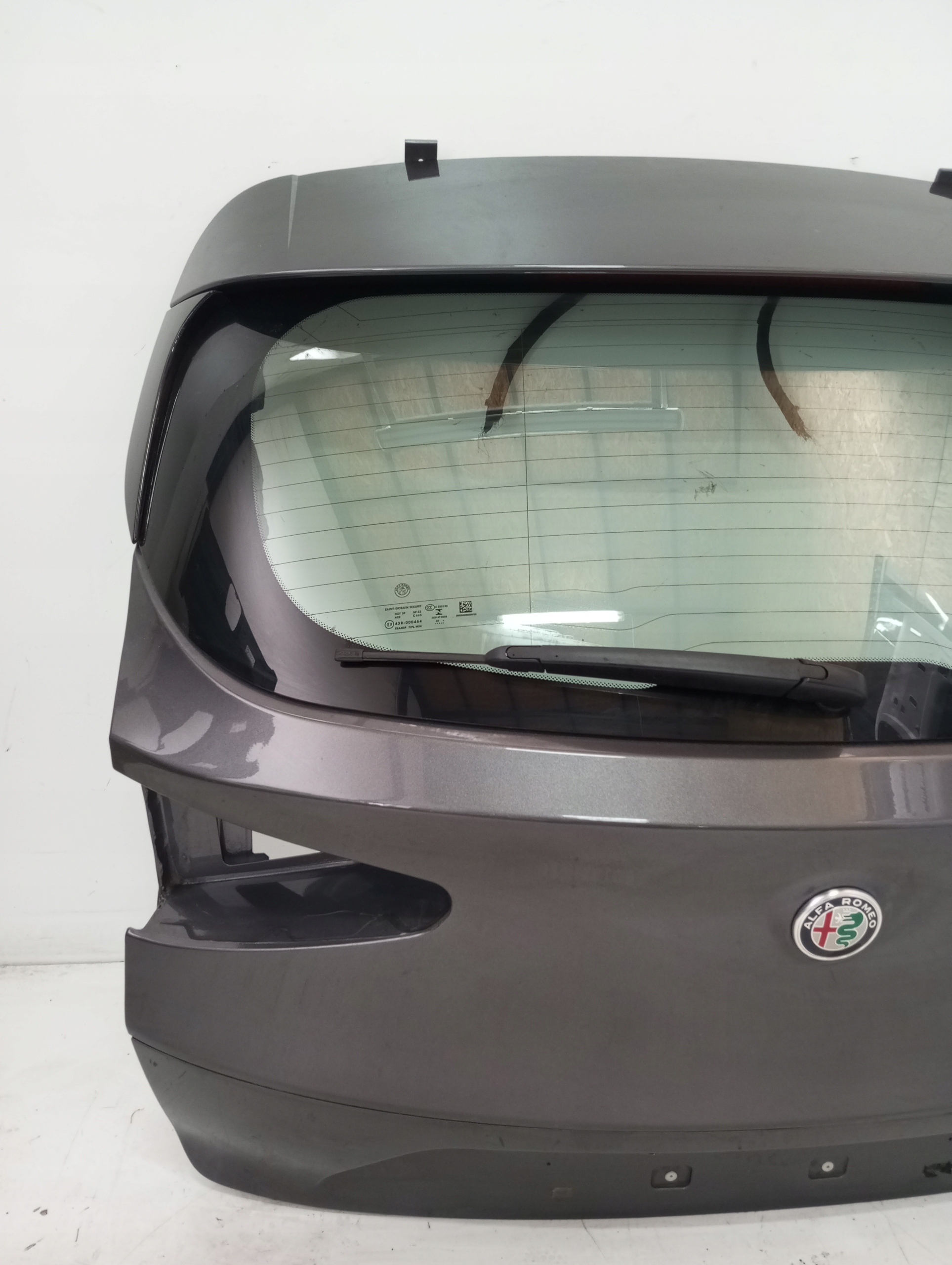 boot doors ALFA ROMEO STELVIO 22R below KAMERE