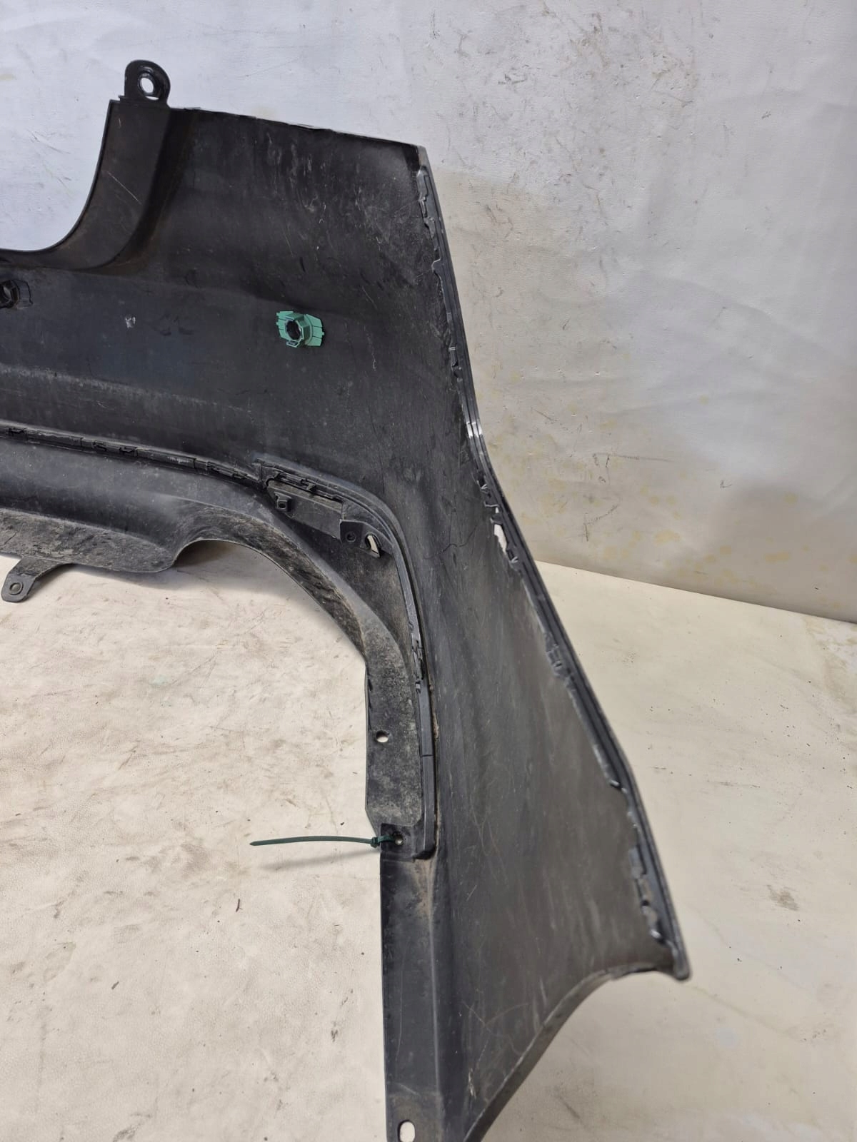 TOYOTA CAMRY 17-24 bumper rear part rear PDC