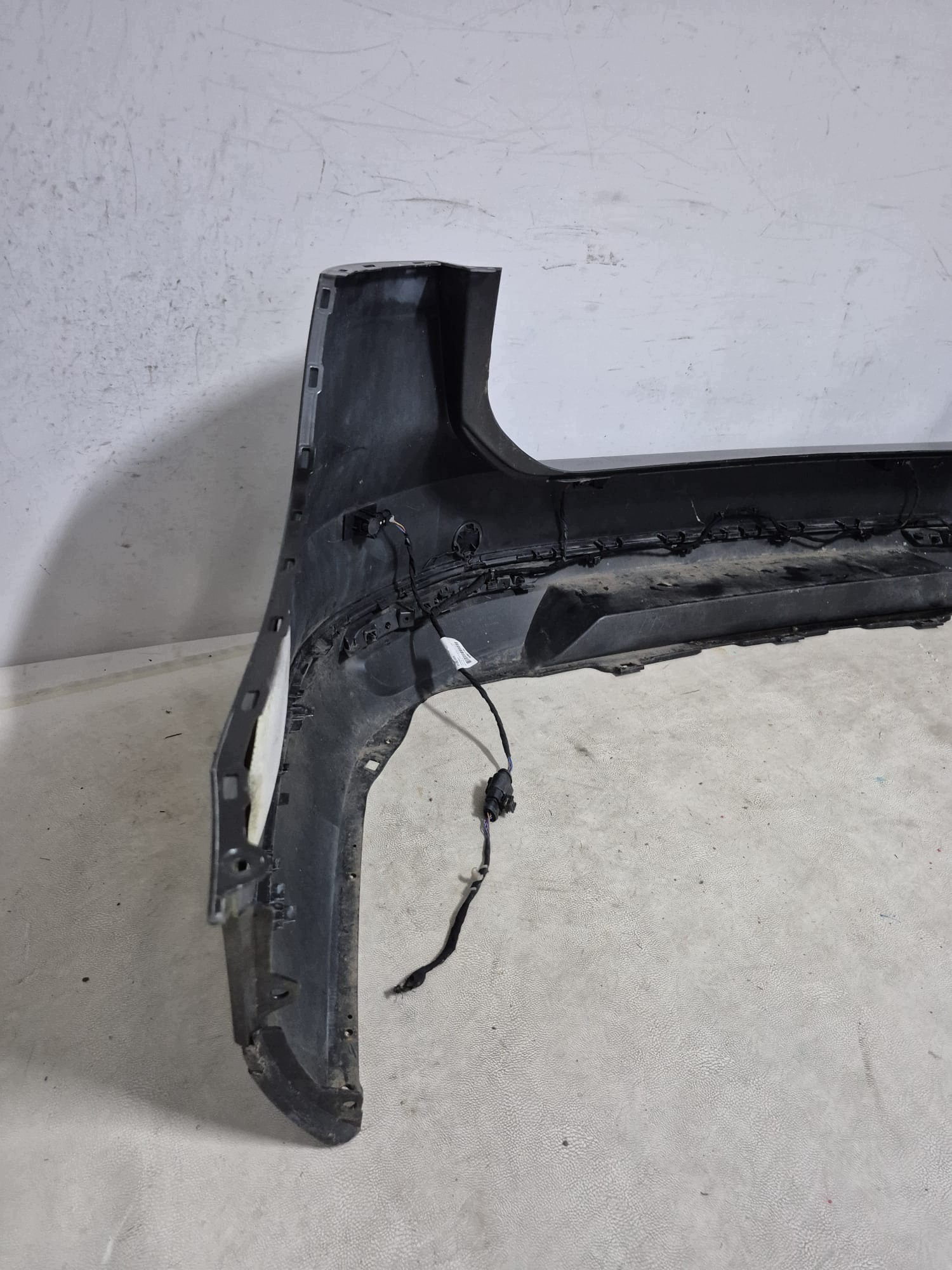 VW PASSAT B8 KOMBI 14- bumper rear part rear complete 4XPDC 3G9807421