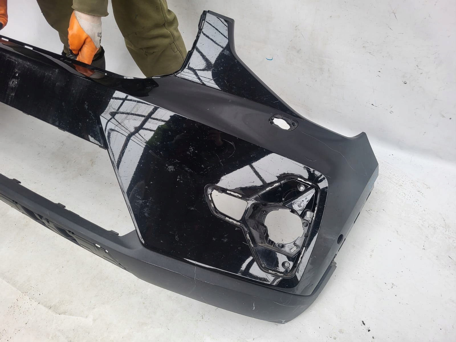 VOLVO XC40 LIFT 22- bumper front front 6XPDC SPR 31690933