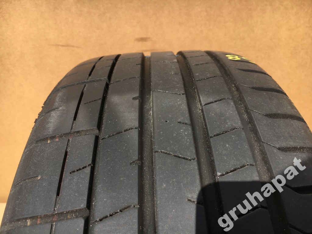 AUDI A3 S3 RS3 8V disk kolo PIRELLI 235/35R19