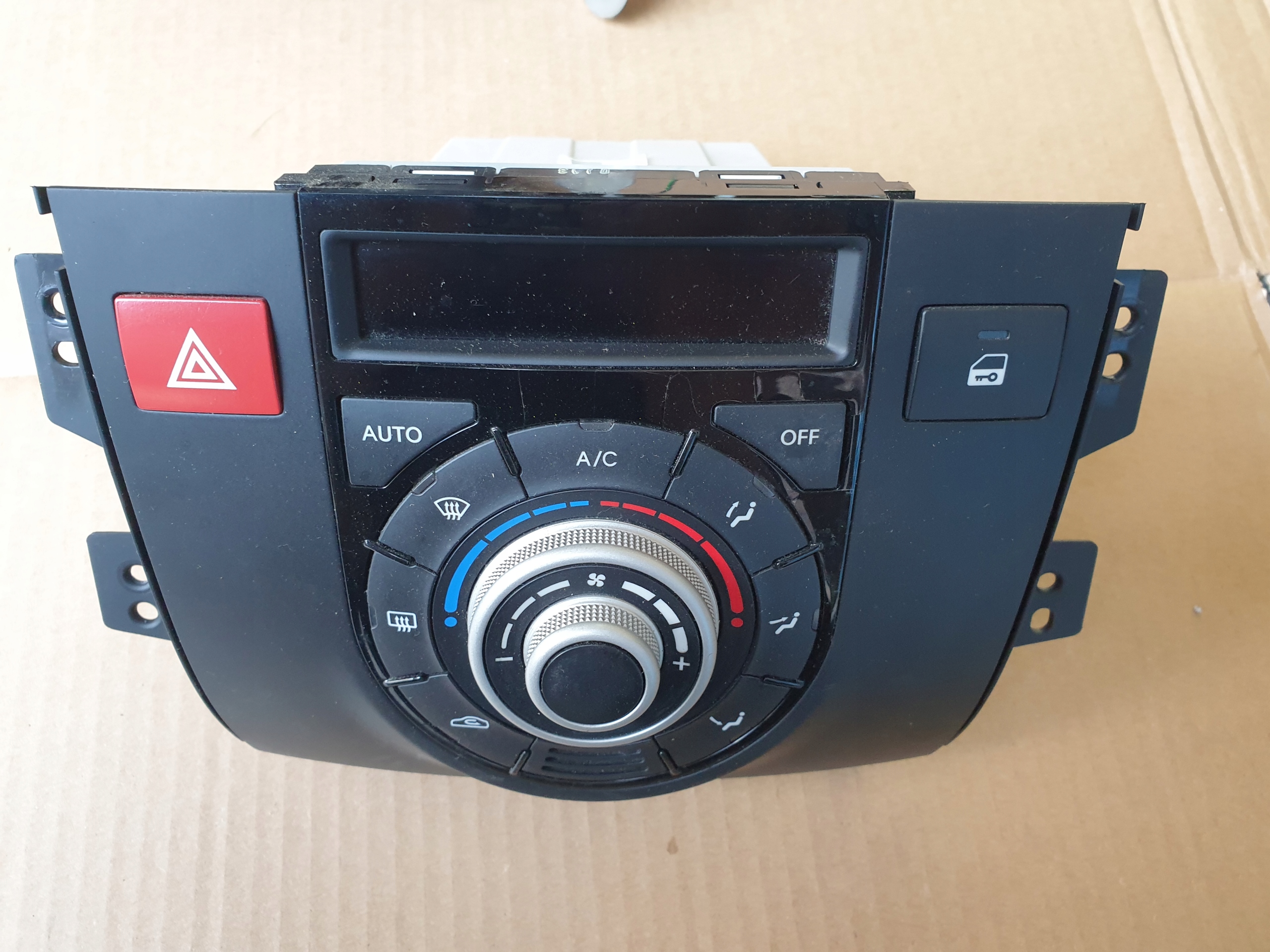 PANEL KLIMY KIA VENGA 2009- 97250-1PXXX