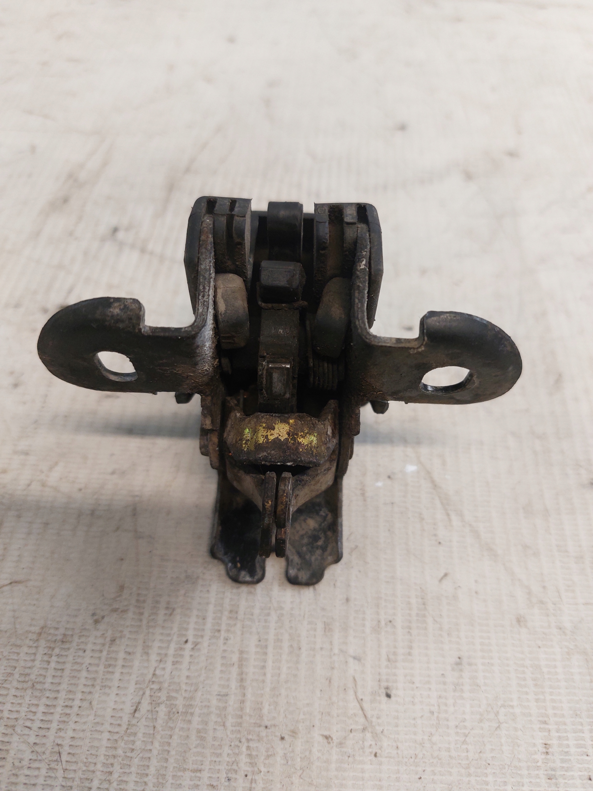 lock door right rear part DOL RENAULT KANGOO and
