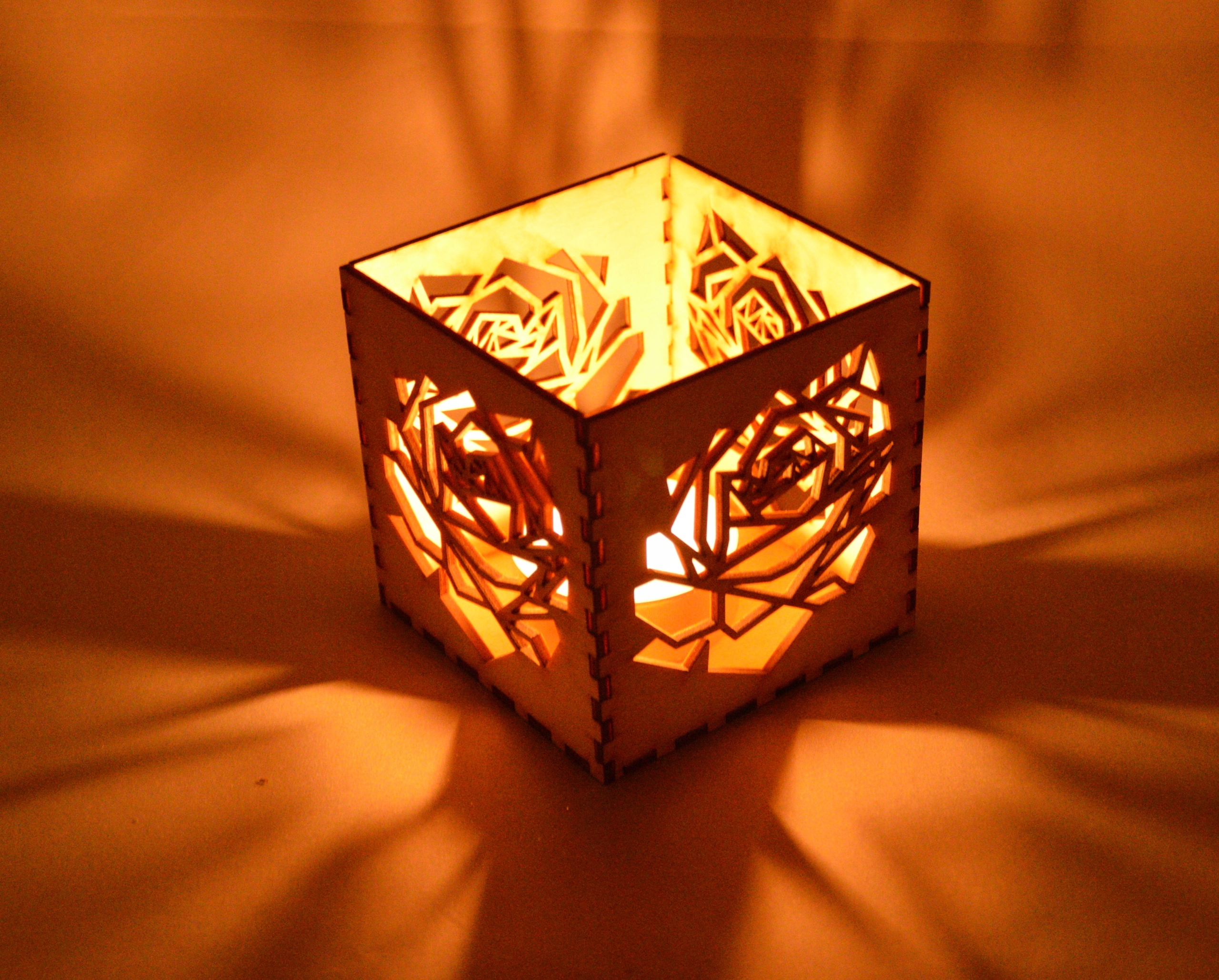 Lampion laserowo wypalany Kolor naturalny