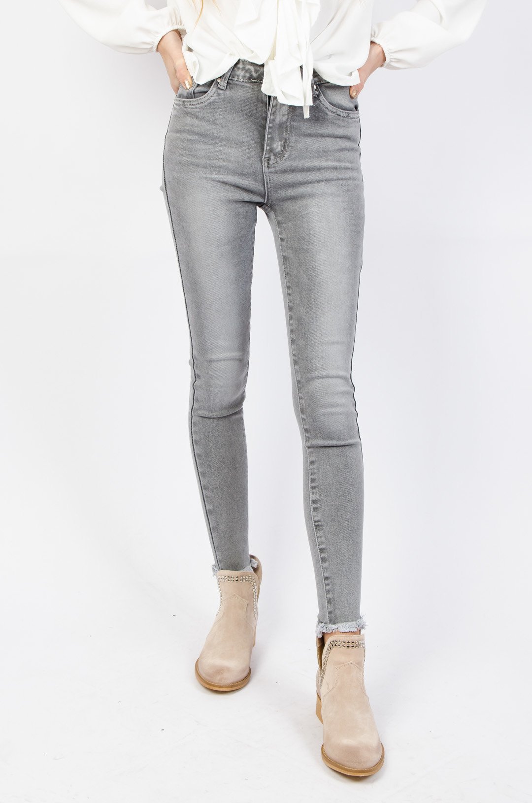 

Spodnie jeansowe szare Denim Life klasyczne