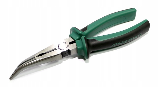 

Szczypce zagięte 8'' Jonnesway P1218