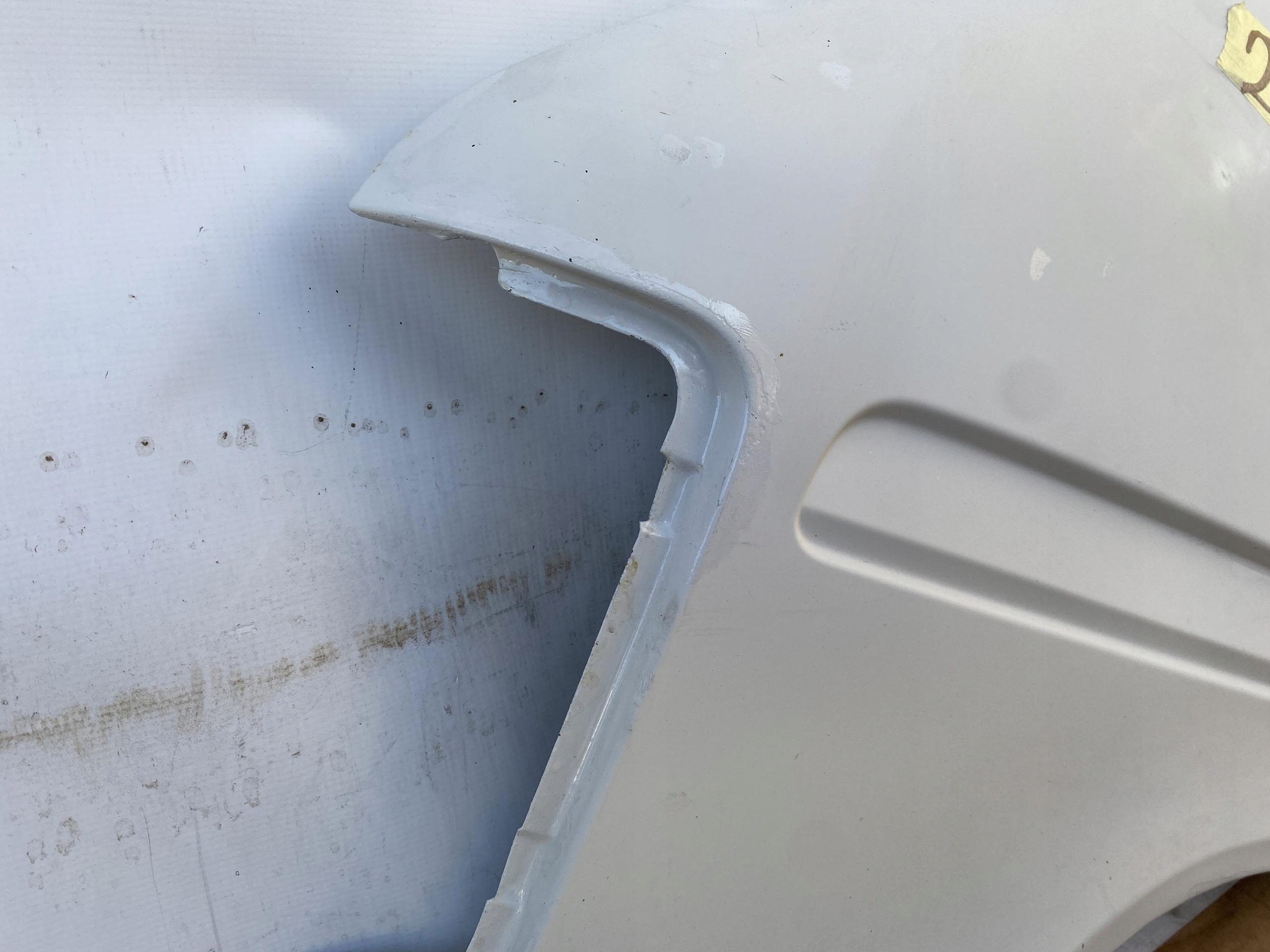 VW LT 96- parafango sinistra senza RDZY BIALY