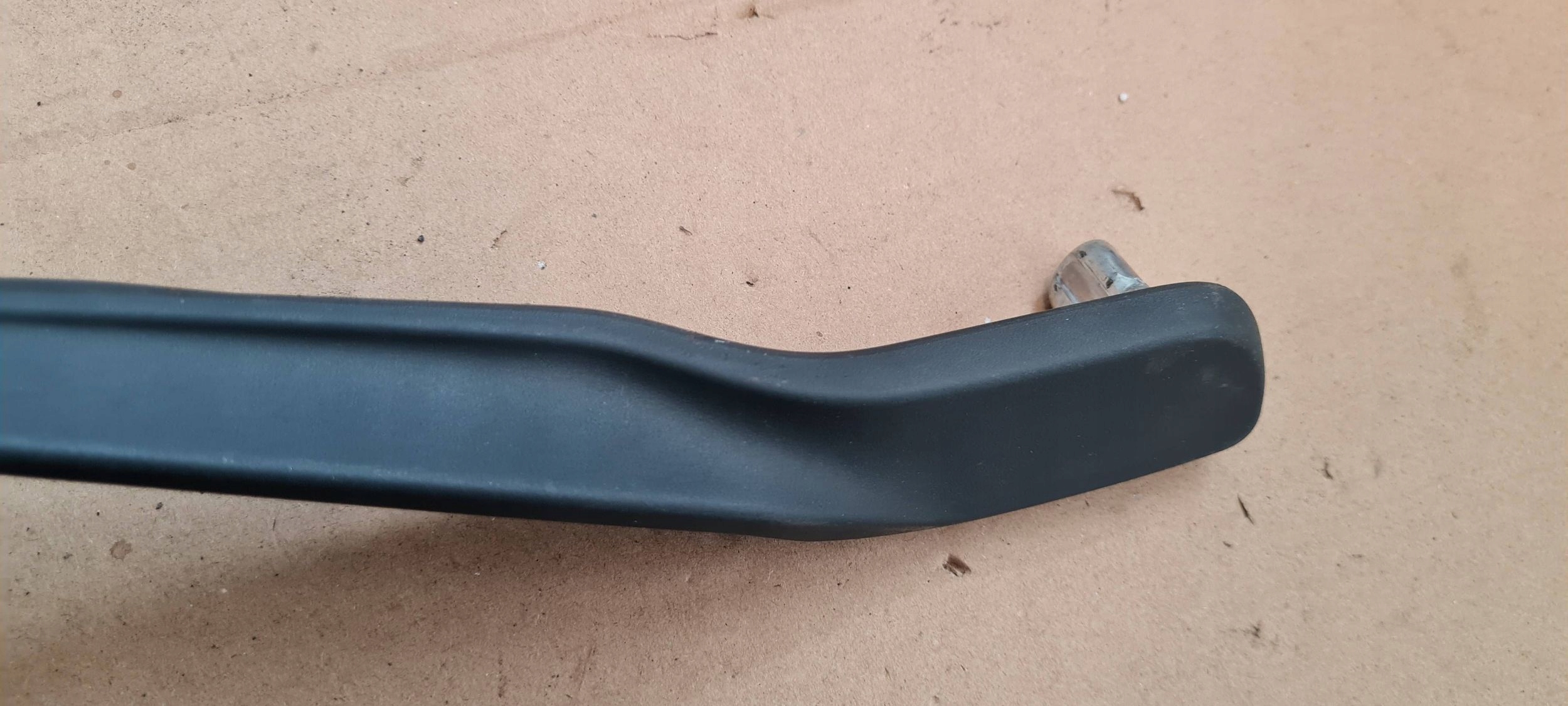 A5 8W LIFT handle bracket seat GORA DOL right right front 8W0881254 A4 B9